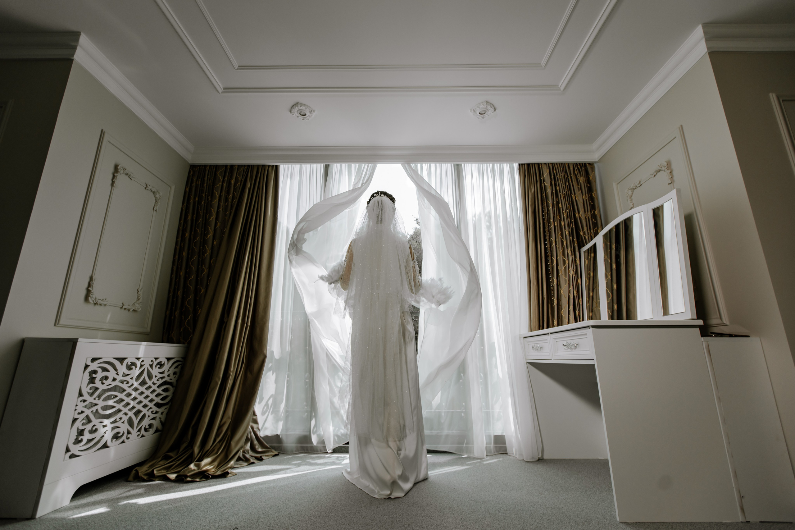 Сборы в отеле. Свадебный и семейный фотограф Ростова-на-Дону Ирина Бондарева