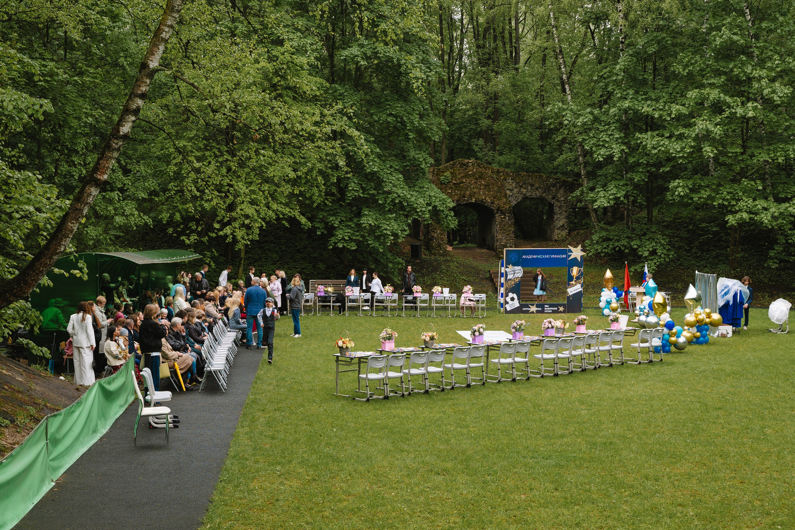 Академическая гимназия 11 класс|последний звонок. Фотограф — Ася Орехова