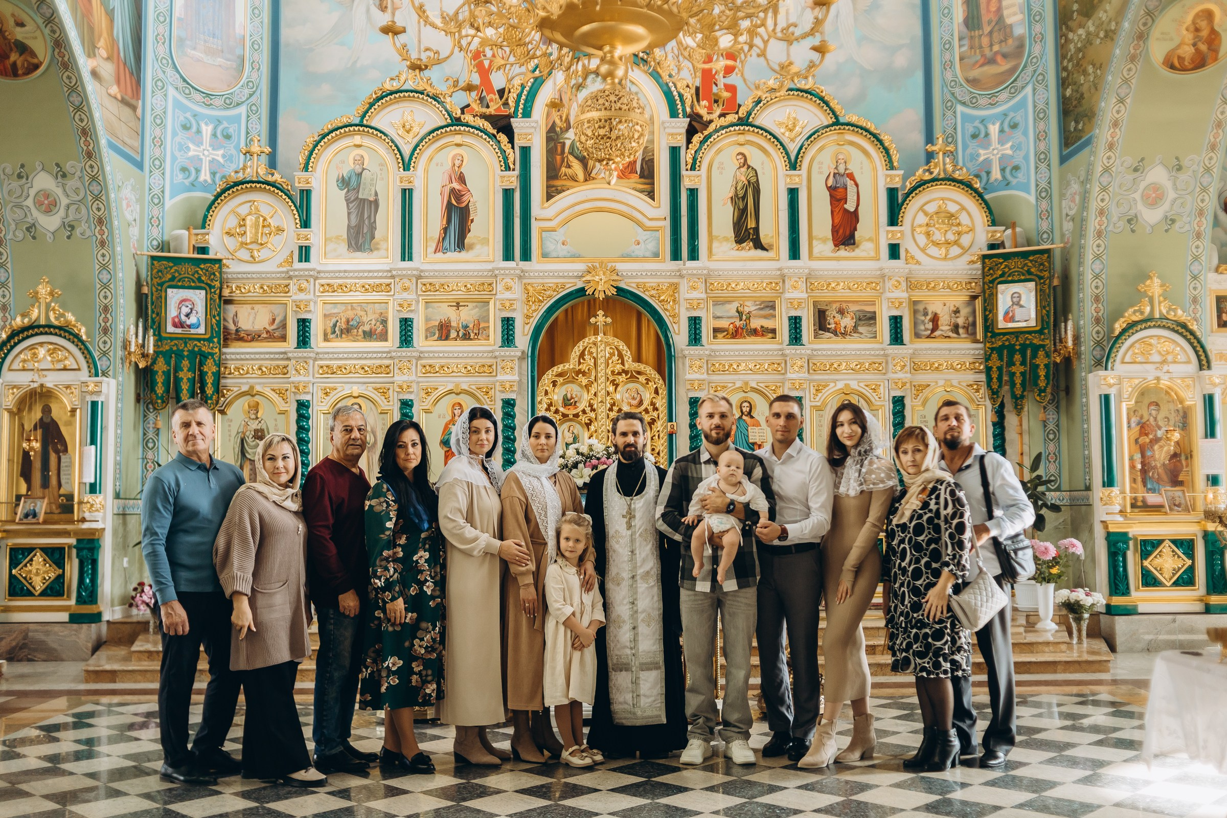 Крещение Матвея. Семейный фотограф в Волгодонске Краченцева Анна