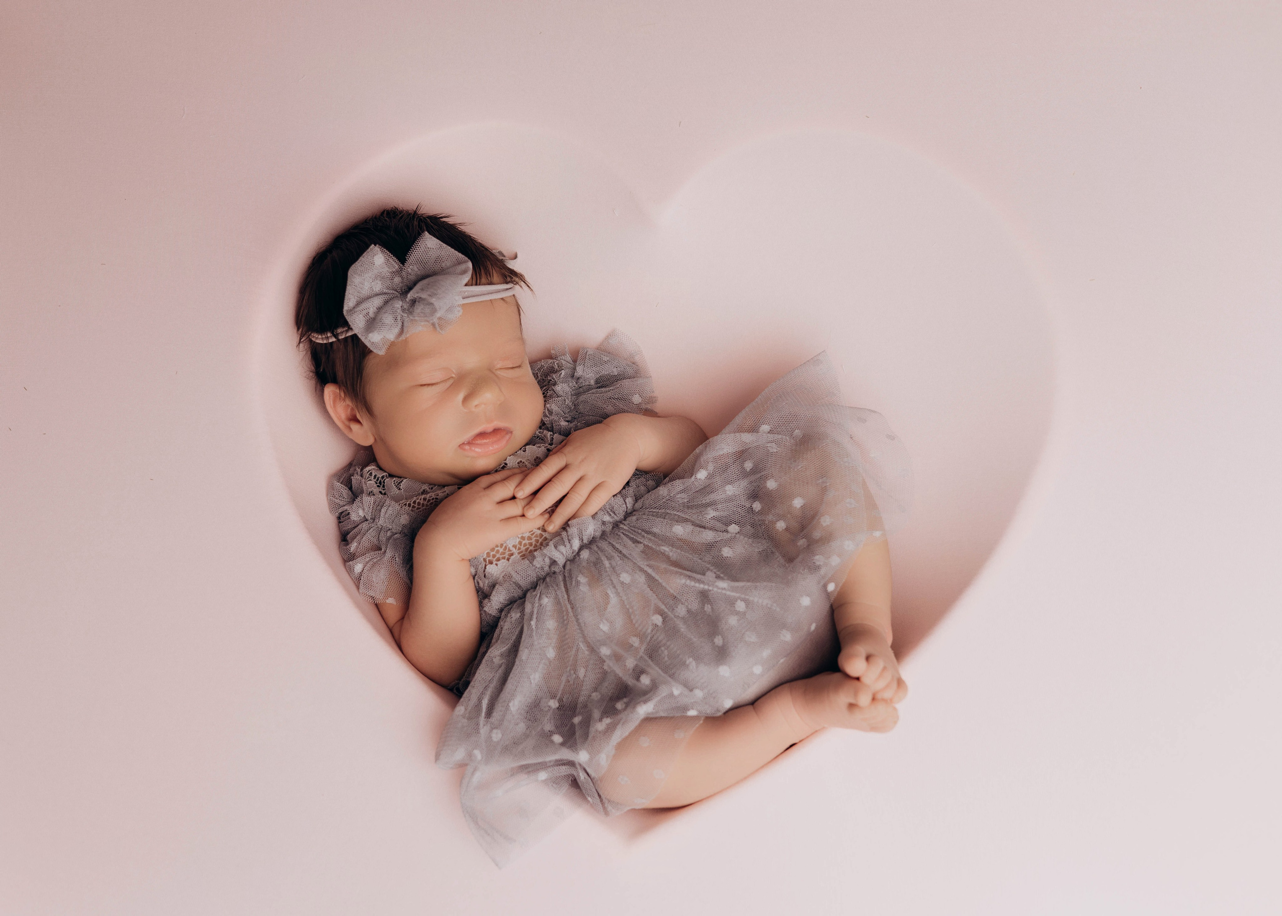 НОВОРОЖДЕННЫЕ МАЛЫШИ. Фотосессия новорожденных в Москве и Московской области