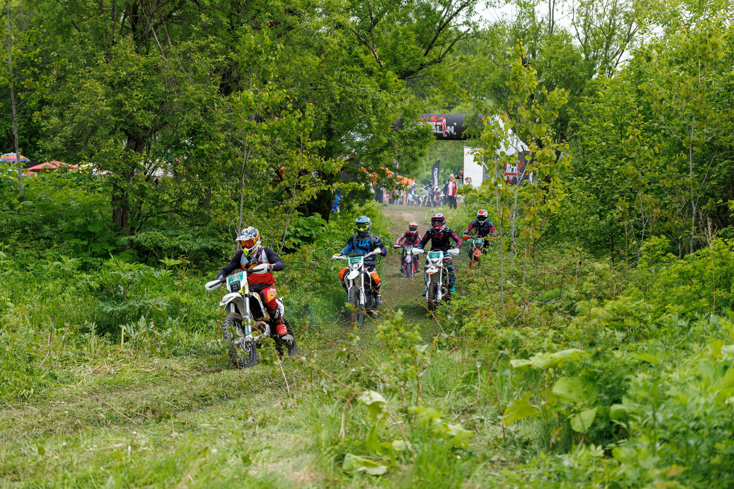 SET Project 2025. Свадебный, семейный и репортажный фотограф в Южно-Сахалинске Артур Петросян