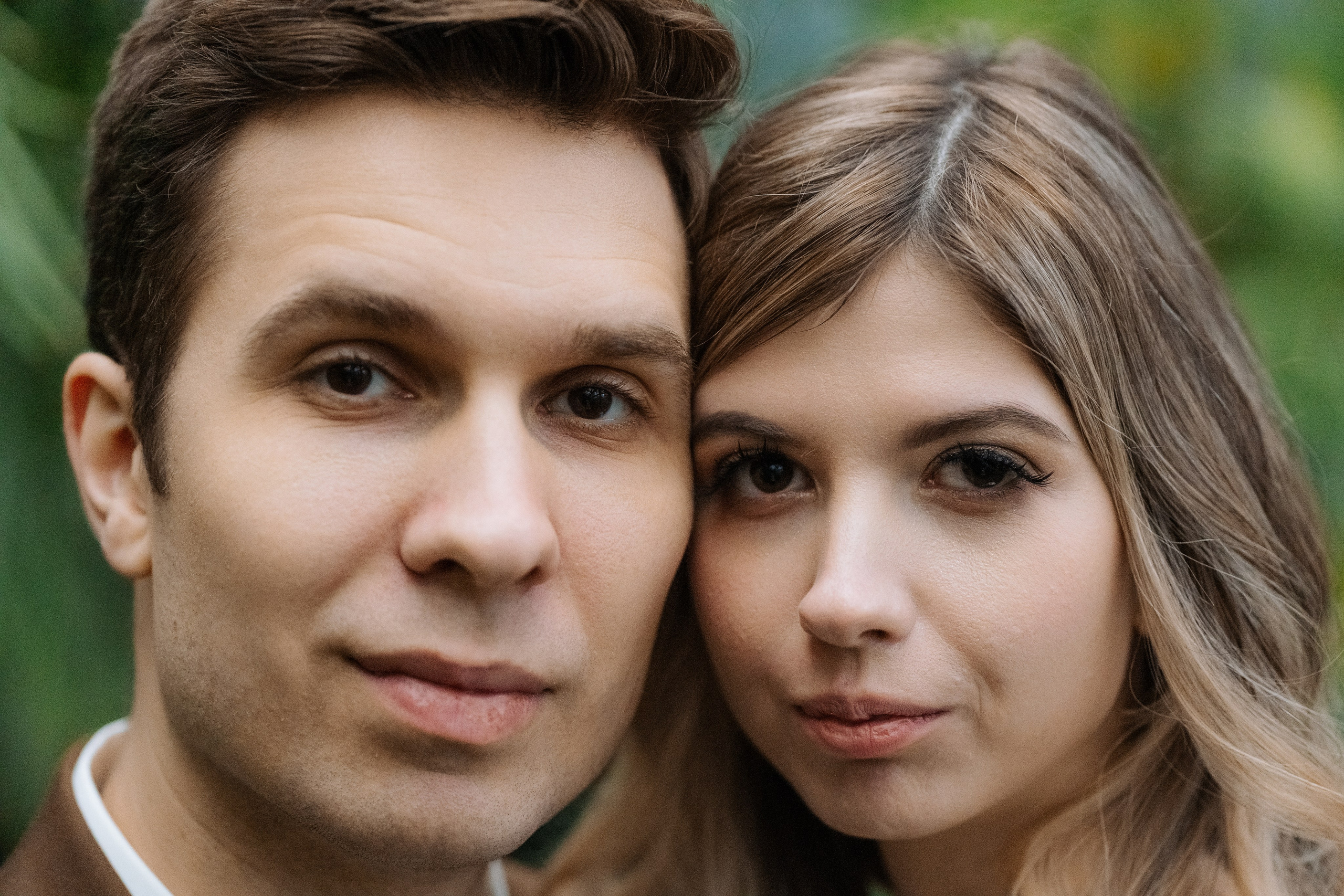 Свадебная фотосессия в оранжерее, Москва. Свадебный фотограф в Москве Анна Полушина