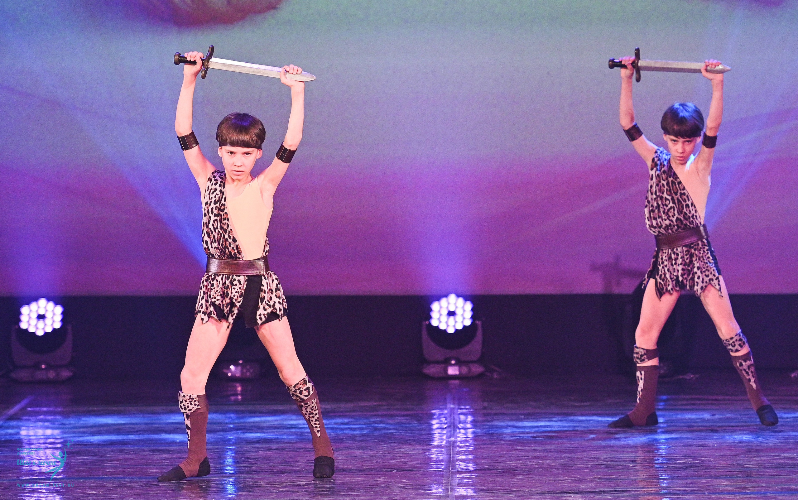 24.05.2025 «Мир под названием — Искусство танца» Фестивальное движение «Шаг к мечте» г. Кострома. Медиастудия Фото Концепт