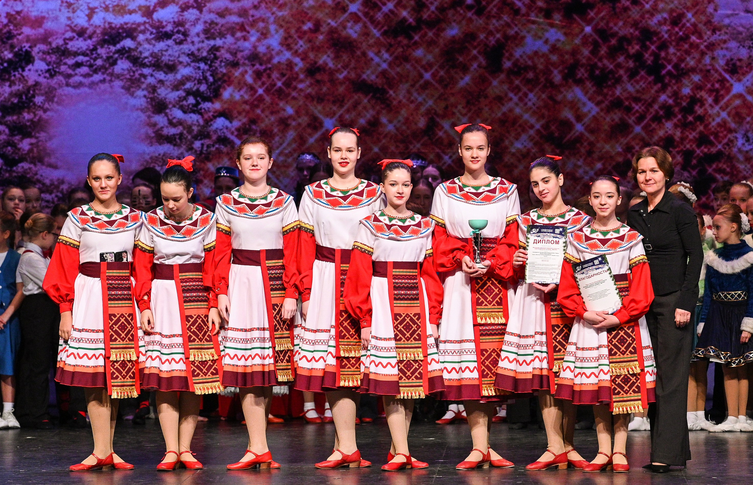 14.11.2024 «Новогодний Звездопад Талантов» Фестивальное движение «Шаг к мечте» г. Москва. Медиастудия Фото Концепт