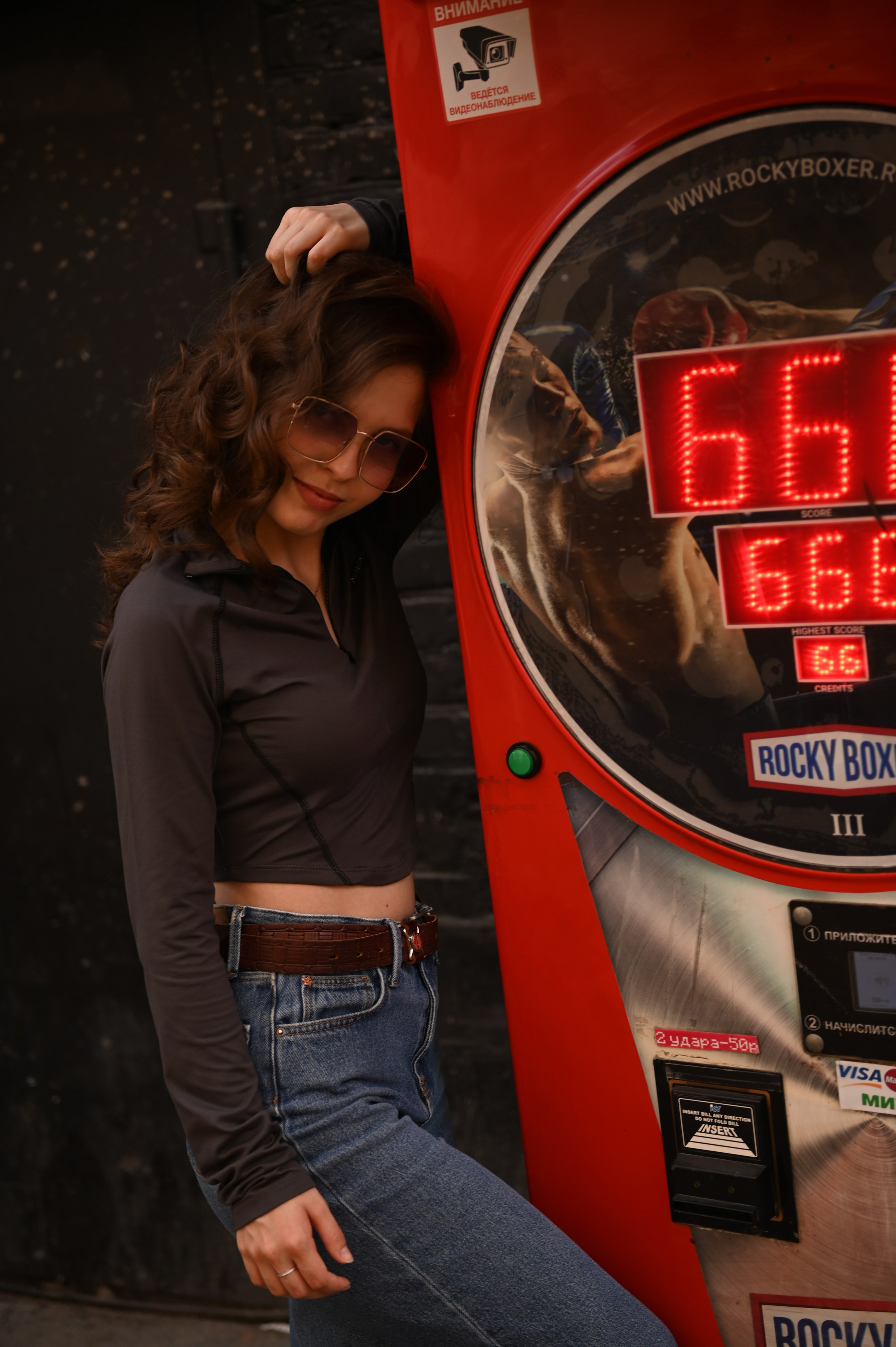 Индивидуальная прогулочная в городе. Свадебный, семейный, детский, контент фотограф в Омске Максим Ильин