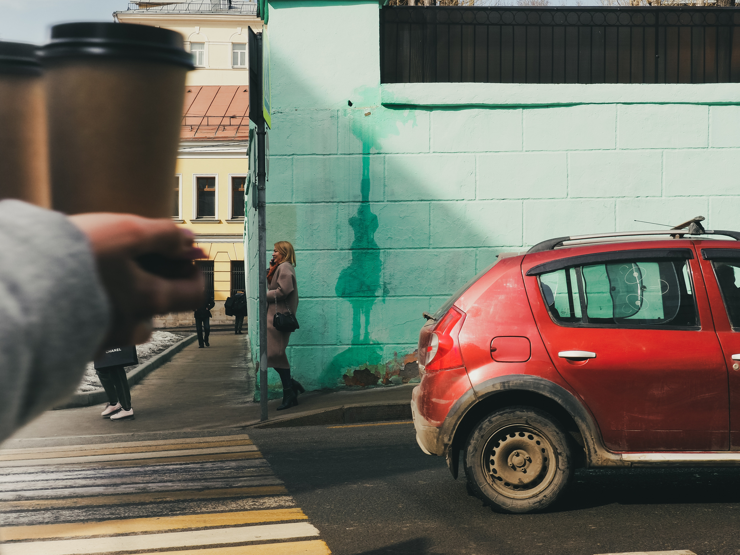 The world around me. Фотограф