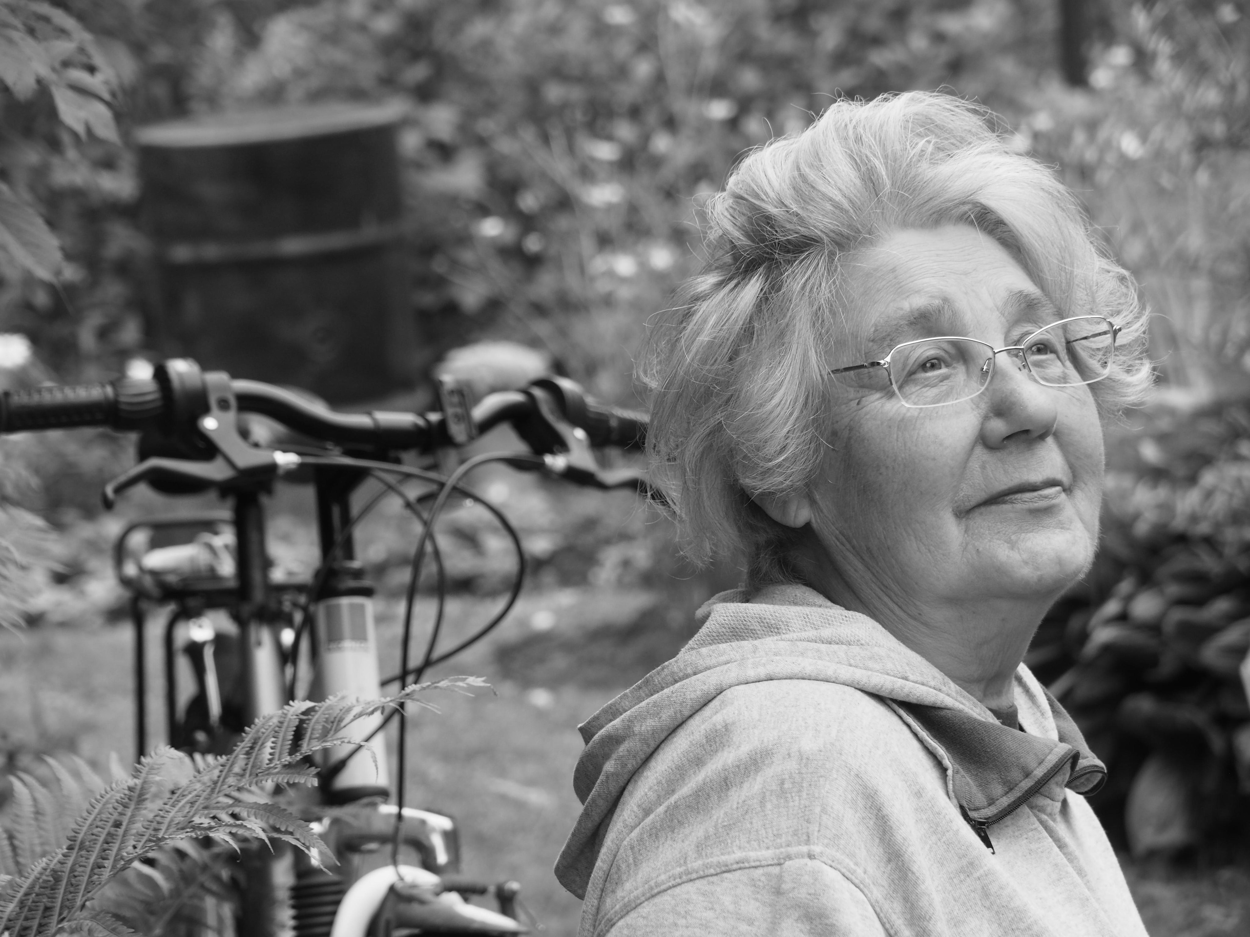 Black and white look. Фотограф