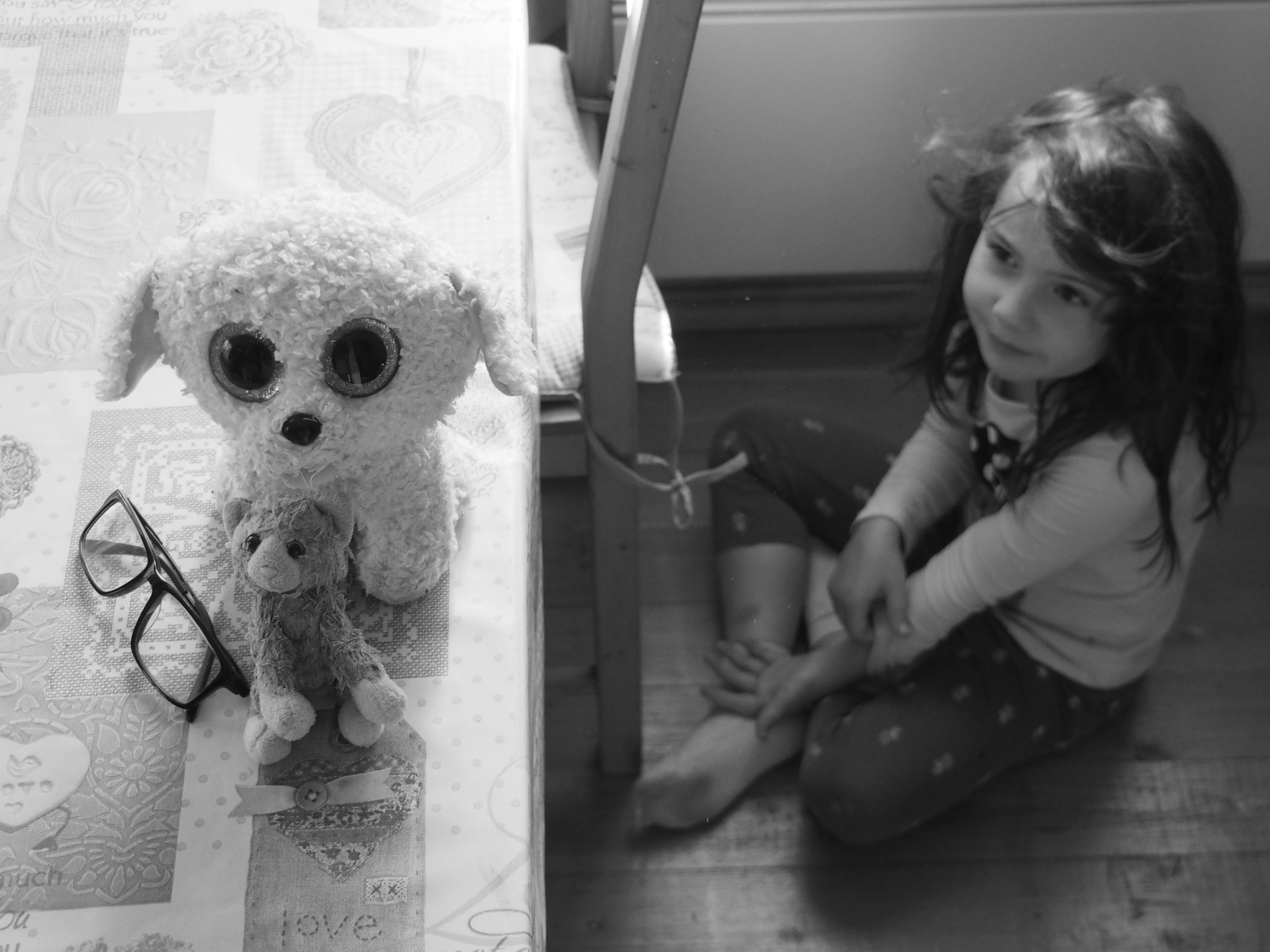 Black and white look. Фотограф