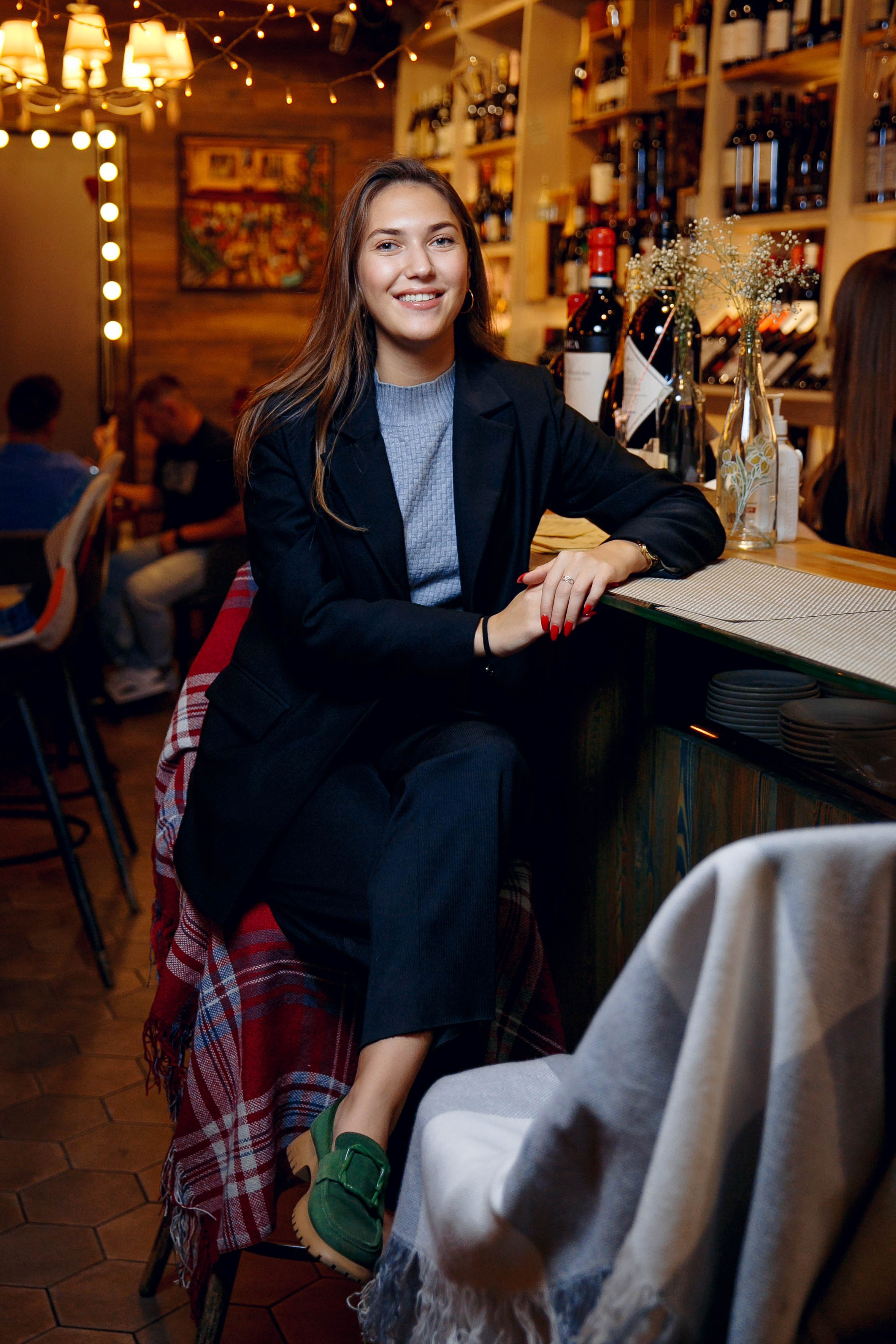 Встреча в «Local Wine Bar». Ваш репортажный фотограф Артемий Антонов