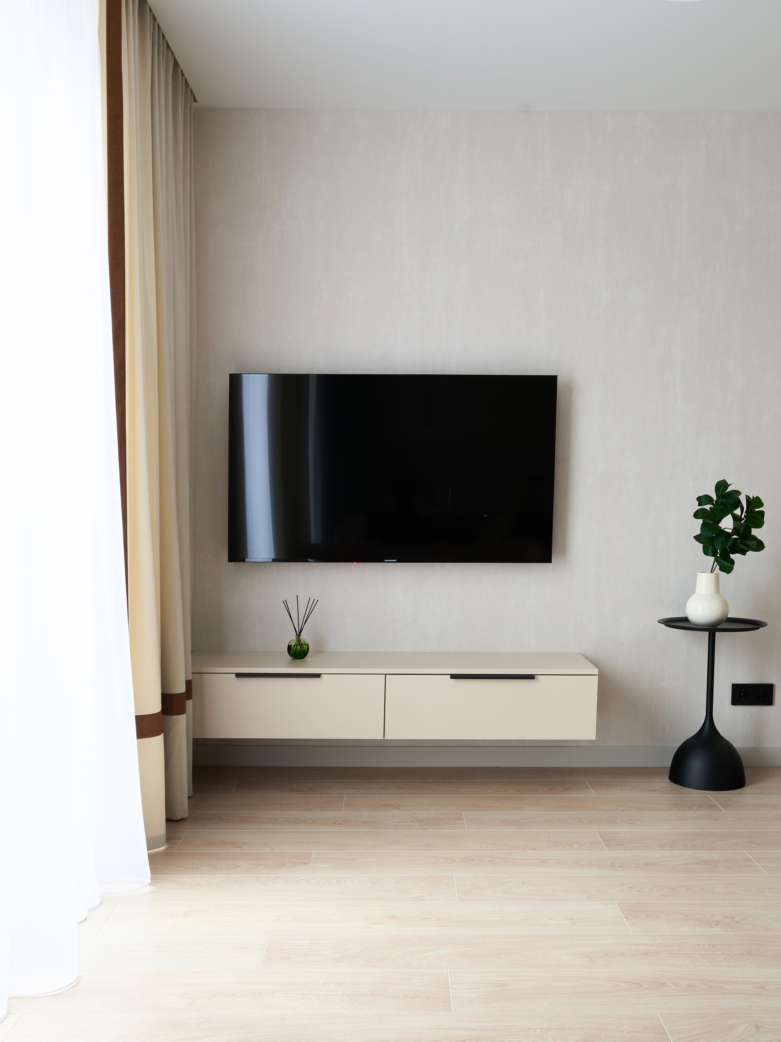 ЖК Новая Боровая. Автомобильный и интерьерный фотограф в Минске Александр Тагаев