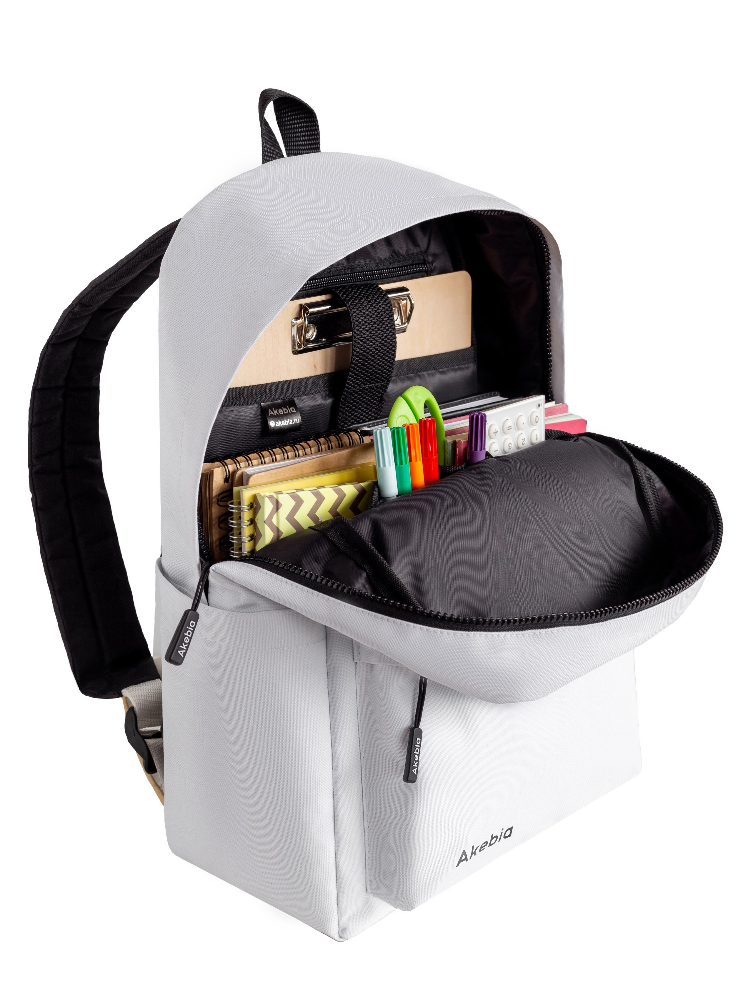 Ретушь фотографий сумок и рюкзаков | Студия SVITHART