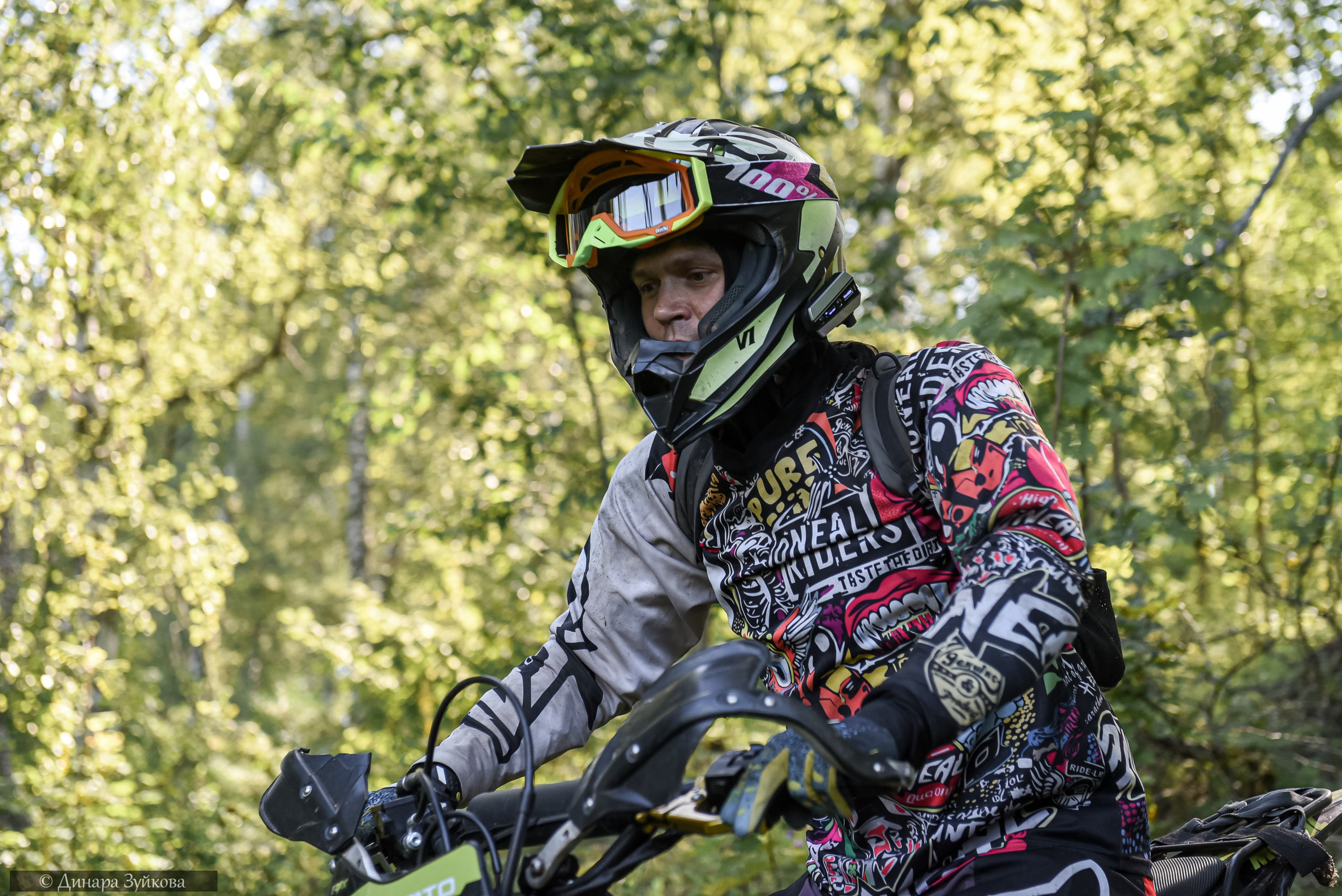 На местности. IV этап. Гороховец. Мотофотограф в Нижнем Новгороде Динара Зуйкова