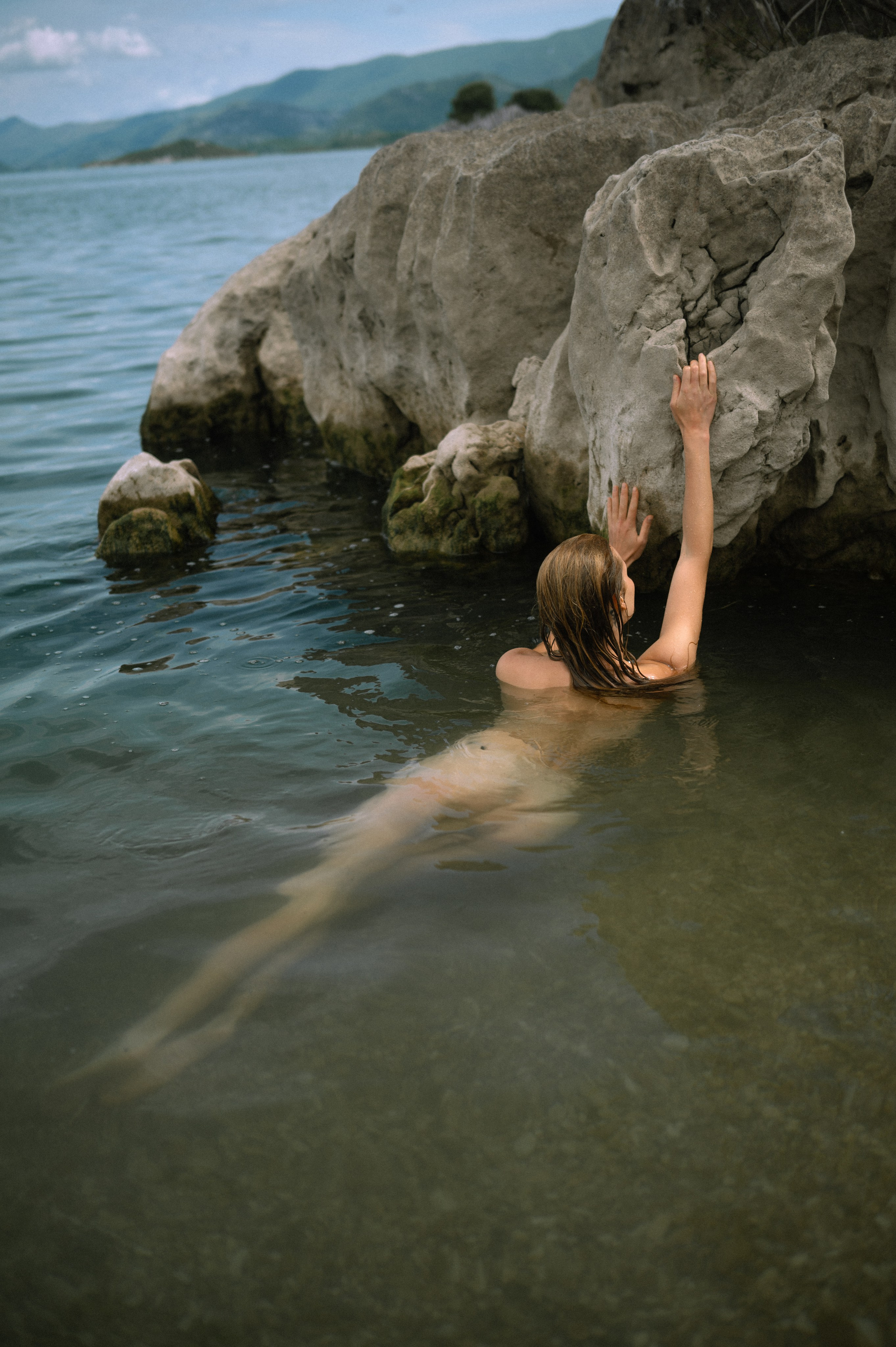 Vi. Fotograf Beograd — Tsvetkova Marija