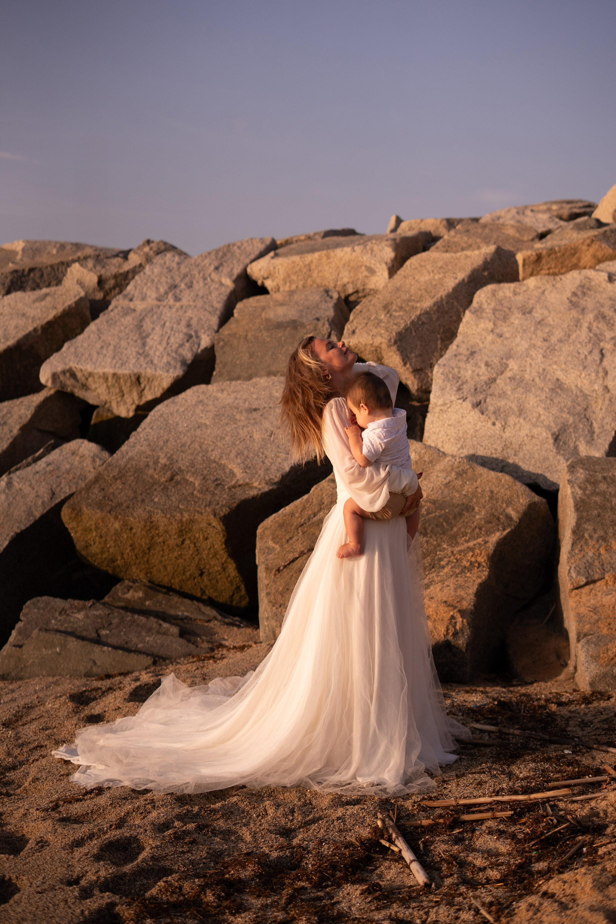 Masha and Timur. Wedding Photographer in Barcelona and Medellin