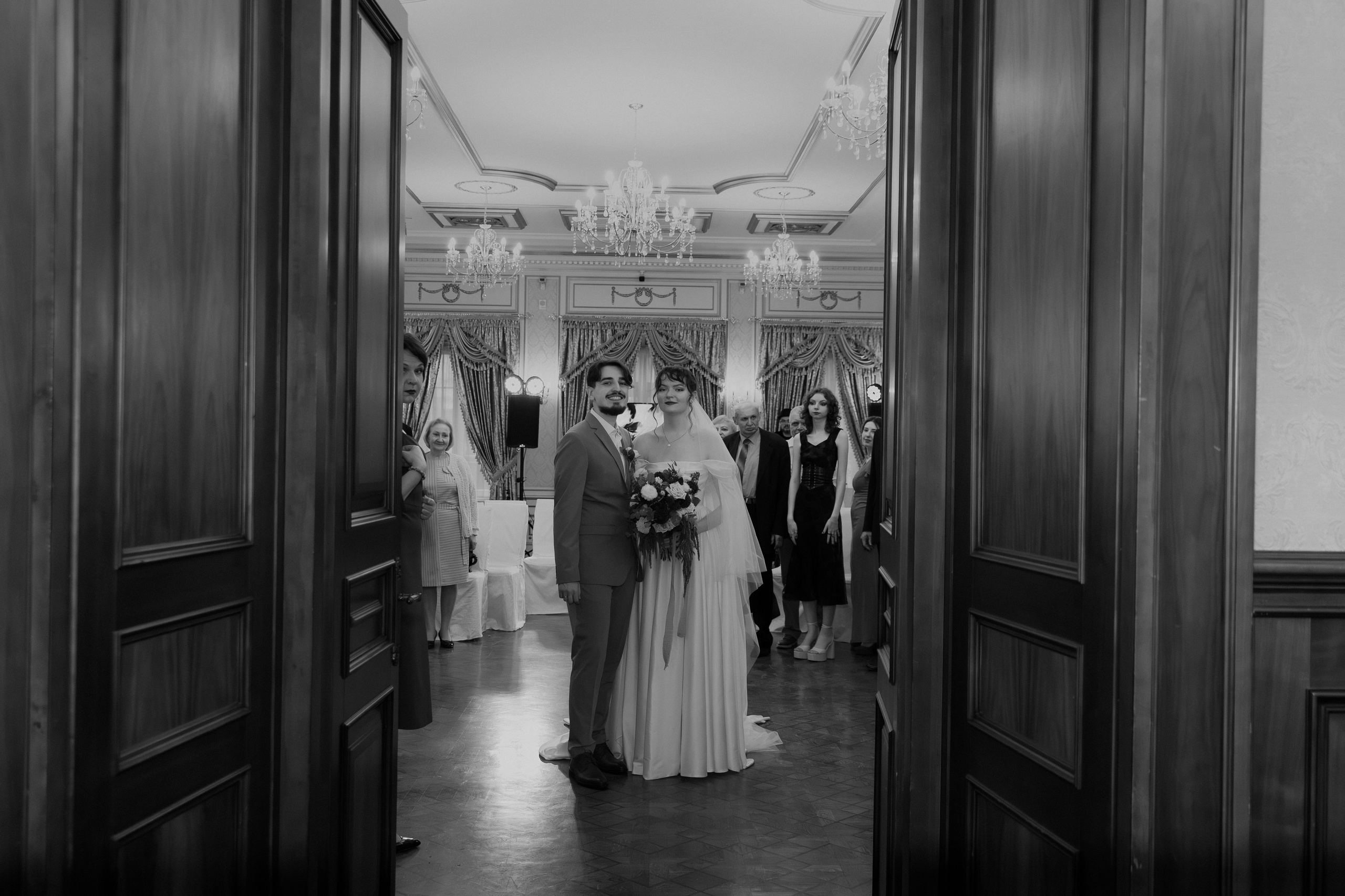 Welcome back to your own dinner party. Фотограф Лия Козловская Минск