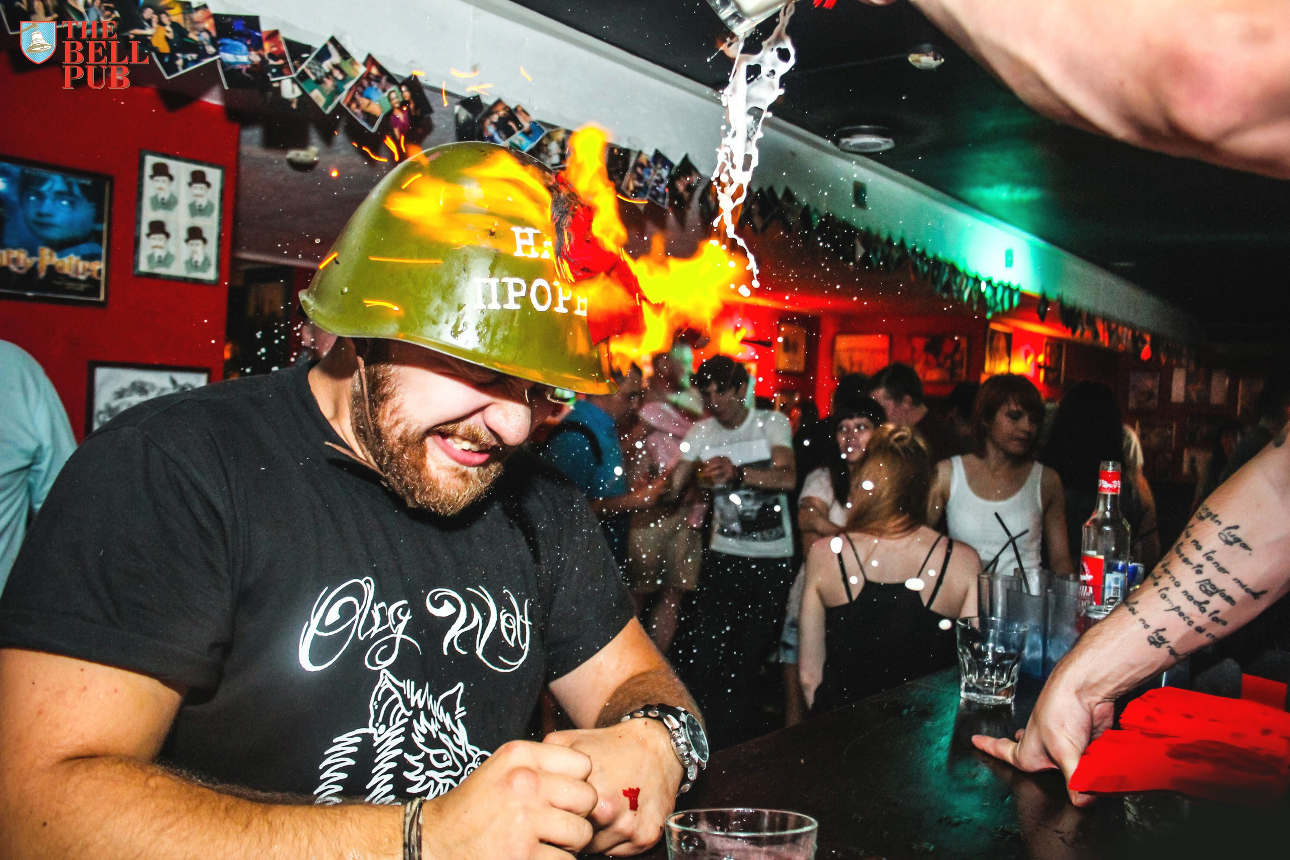BELL PUB. Фотограф Михаил Коган — Москва 89267284460
