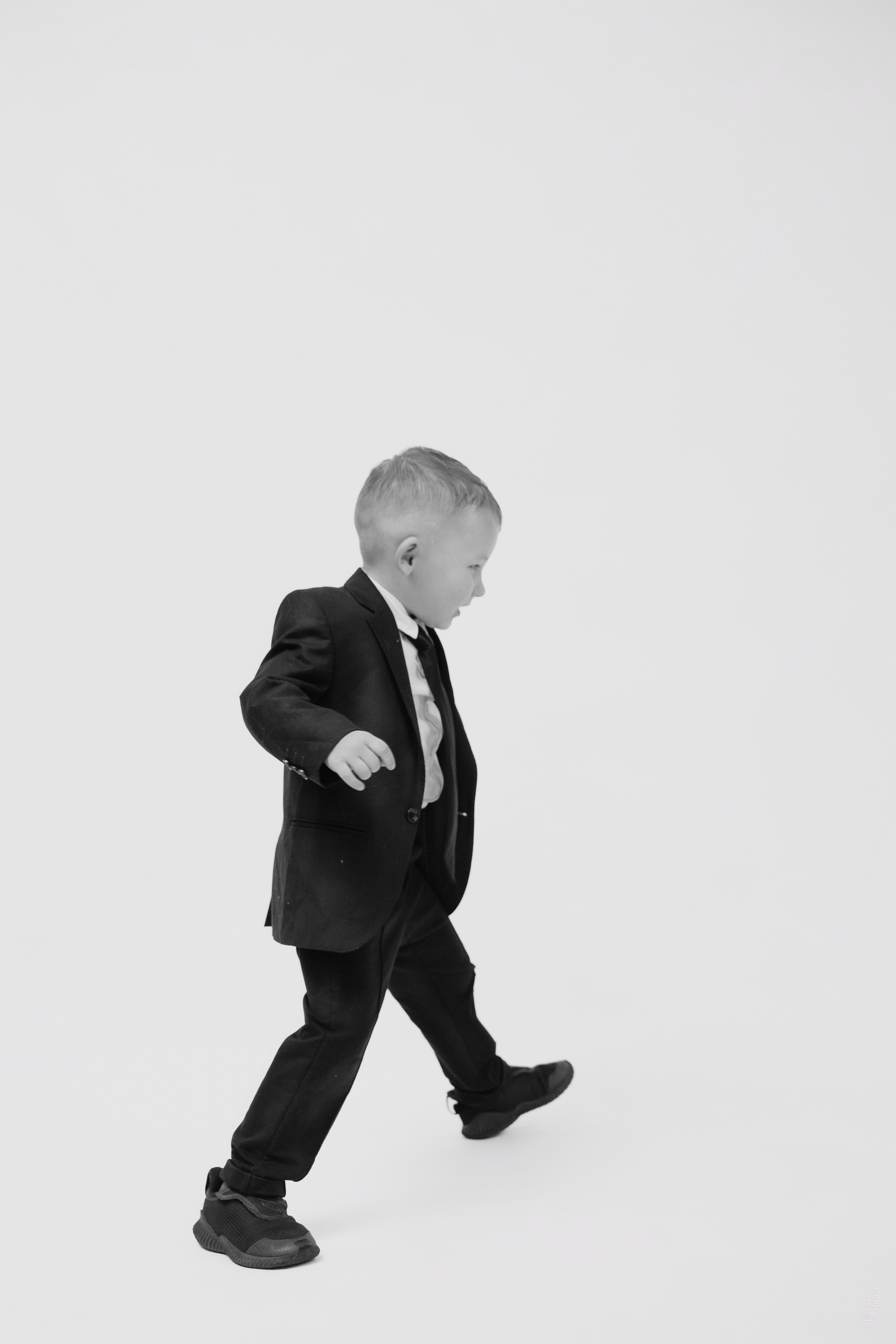 Дети и шарики. Портретный фотограф Денис Милютин