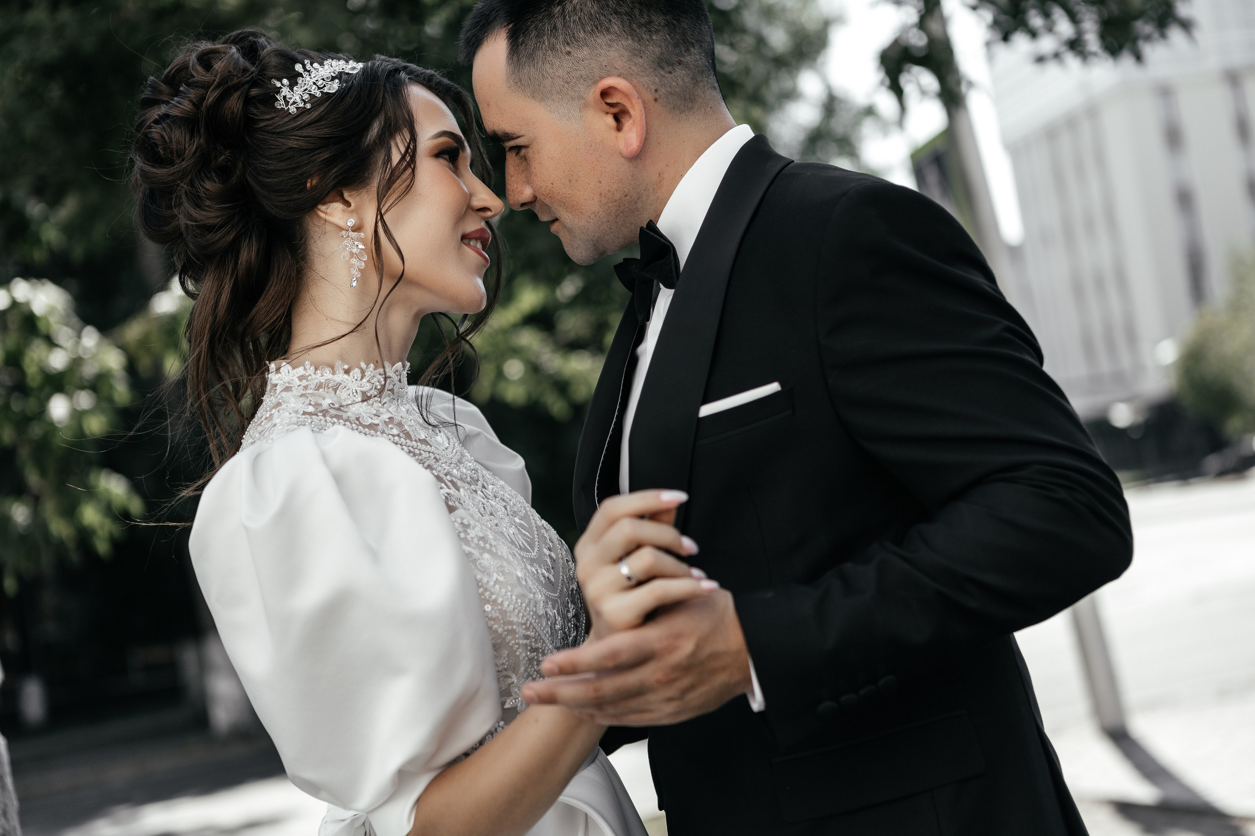 Свадебный фотограф Уфа — Руслан ГабдлисламовЖивые эмоции, красивые кадры, воспоминания на всю жизнь.Работаю по всей Республике Башкортоста. Свадебный фотограф Уфа Руслан Габдлисламов