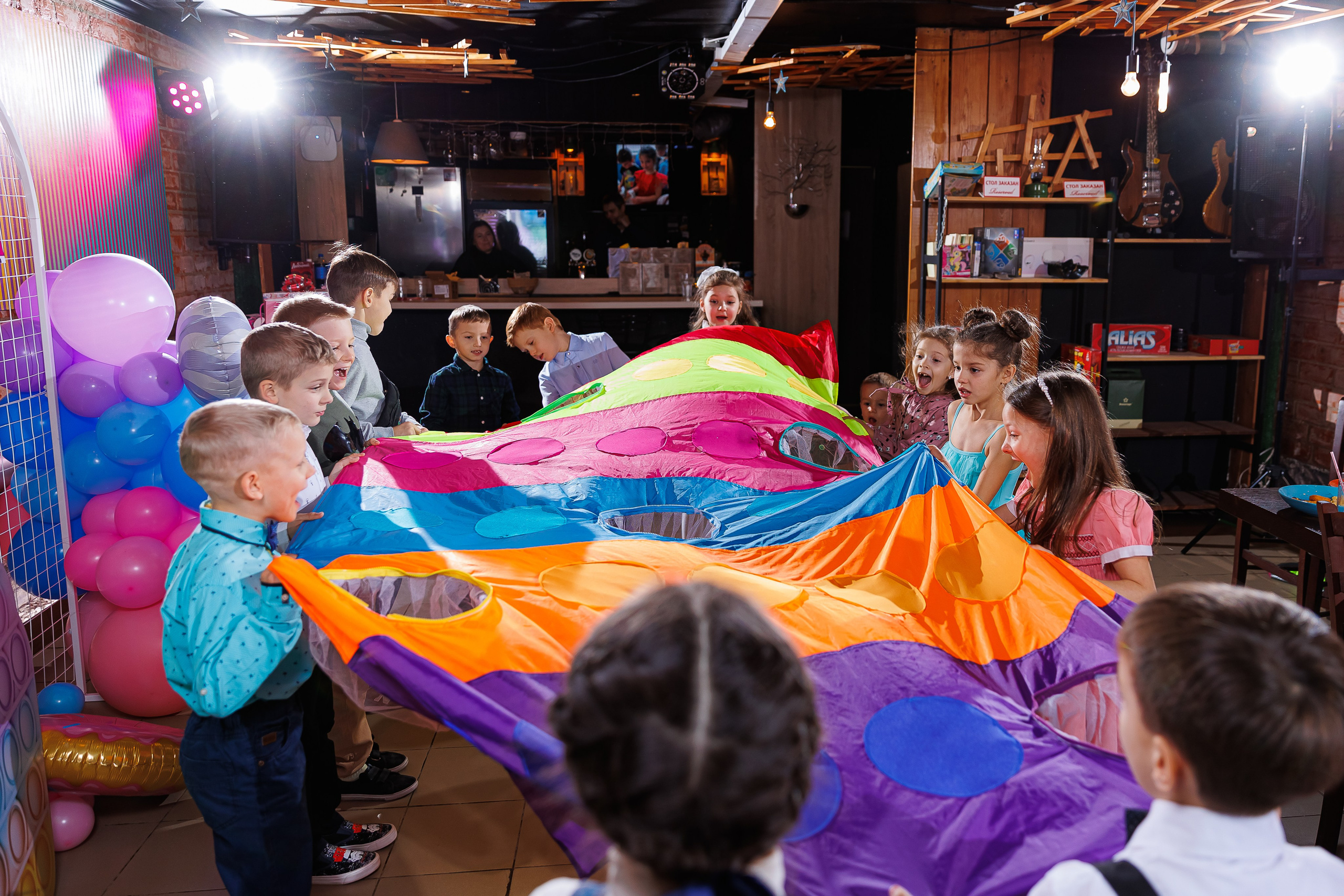 День рождения Насти «Pop-it». Семейный и детский фотограф Комина Елена, Власиха, Одинцово