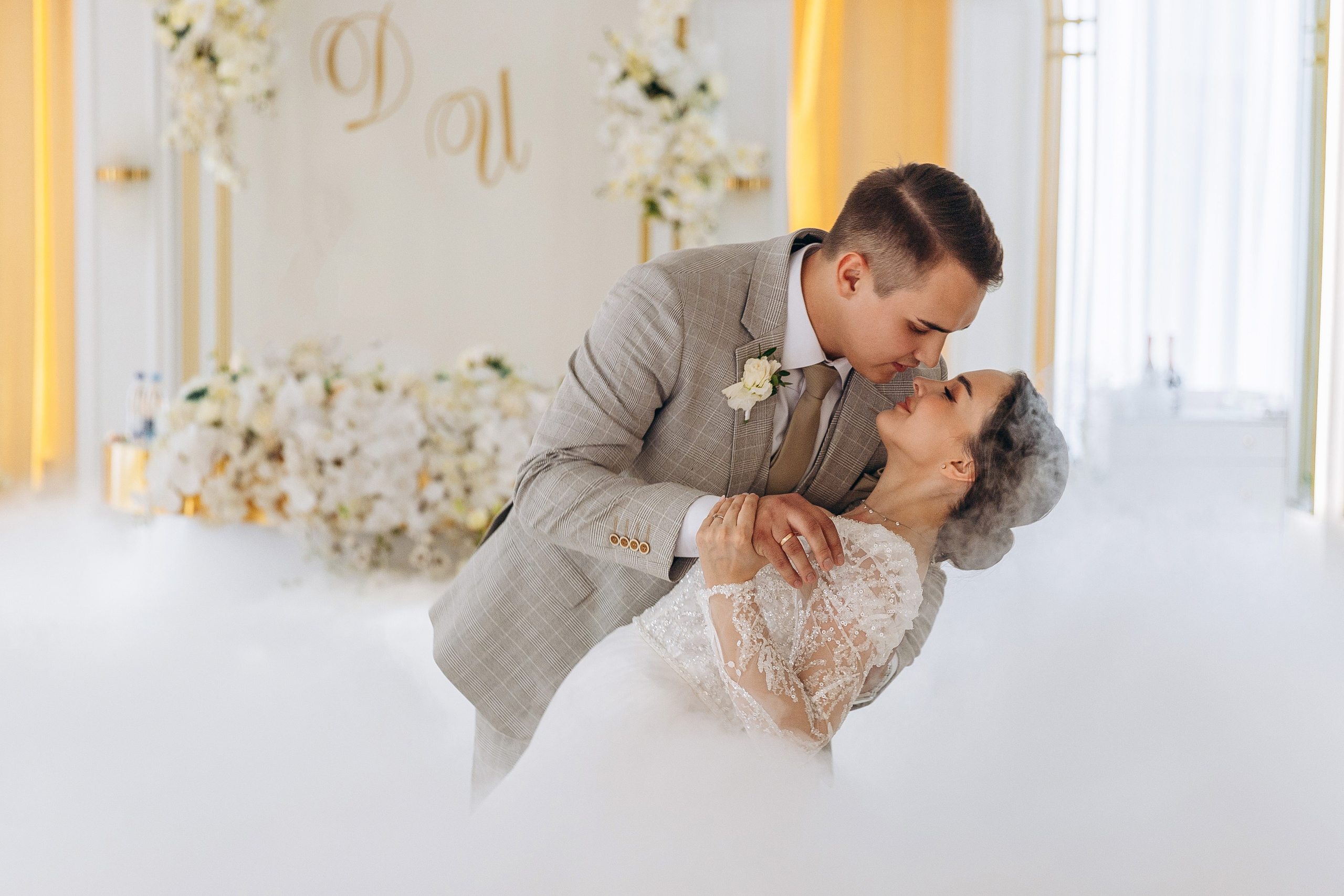 Свадебный танец в Казани, свадебный банкет, танец жениха и невесты, свадебный фотограф Казань