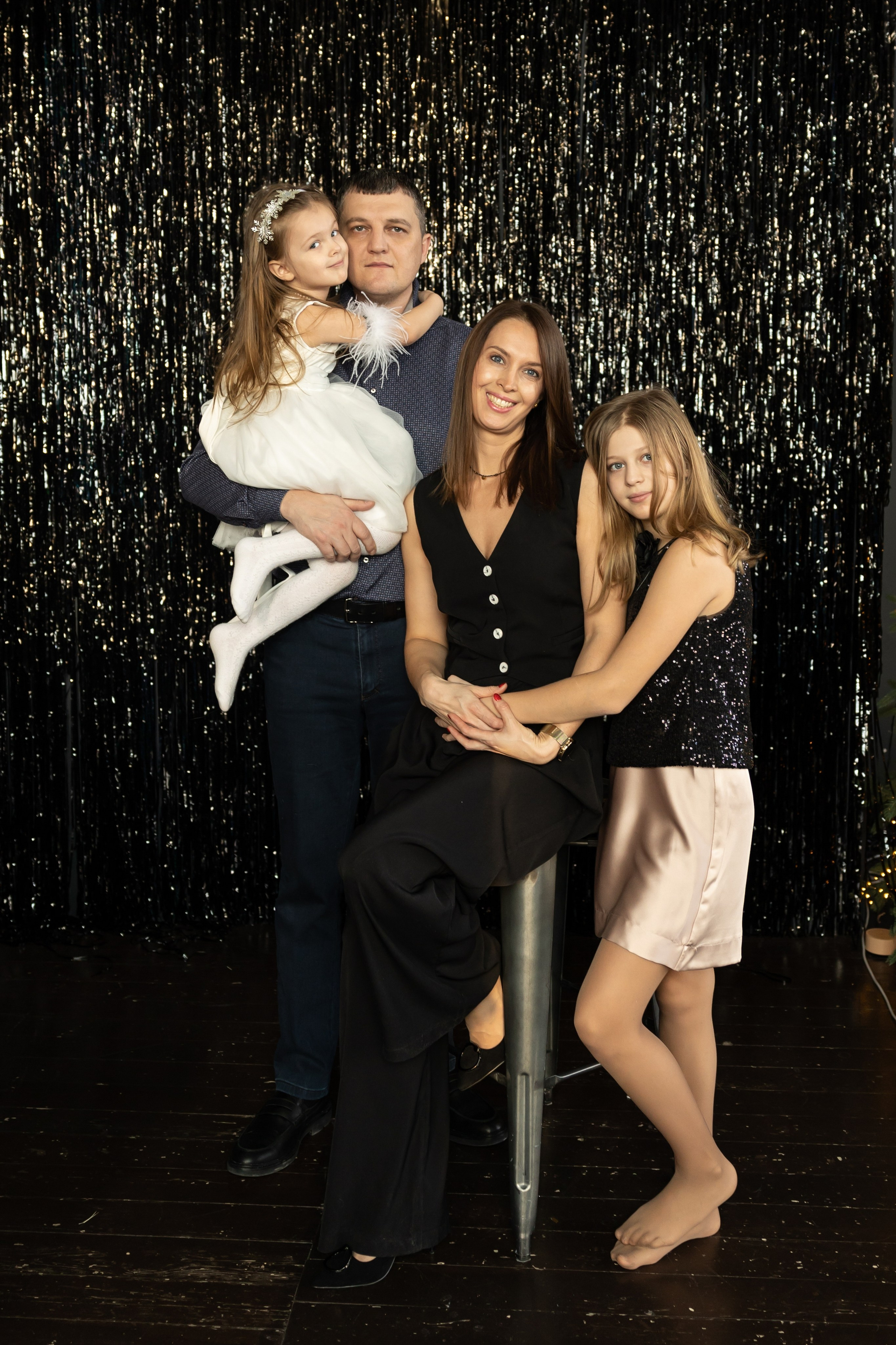 Семейная фотосессия. Семейный и женский фотограф, стильный репортаж в г. Новосибирск