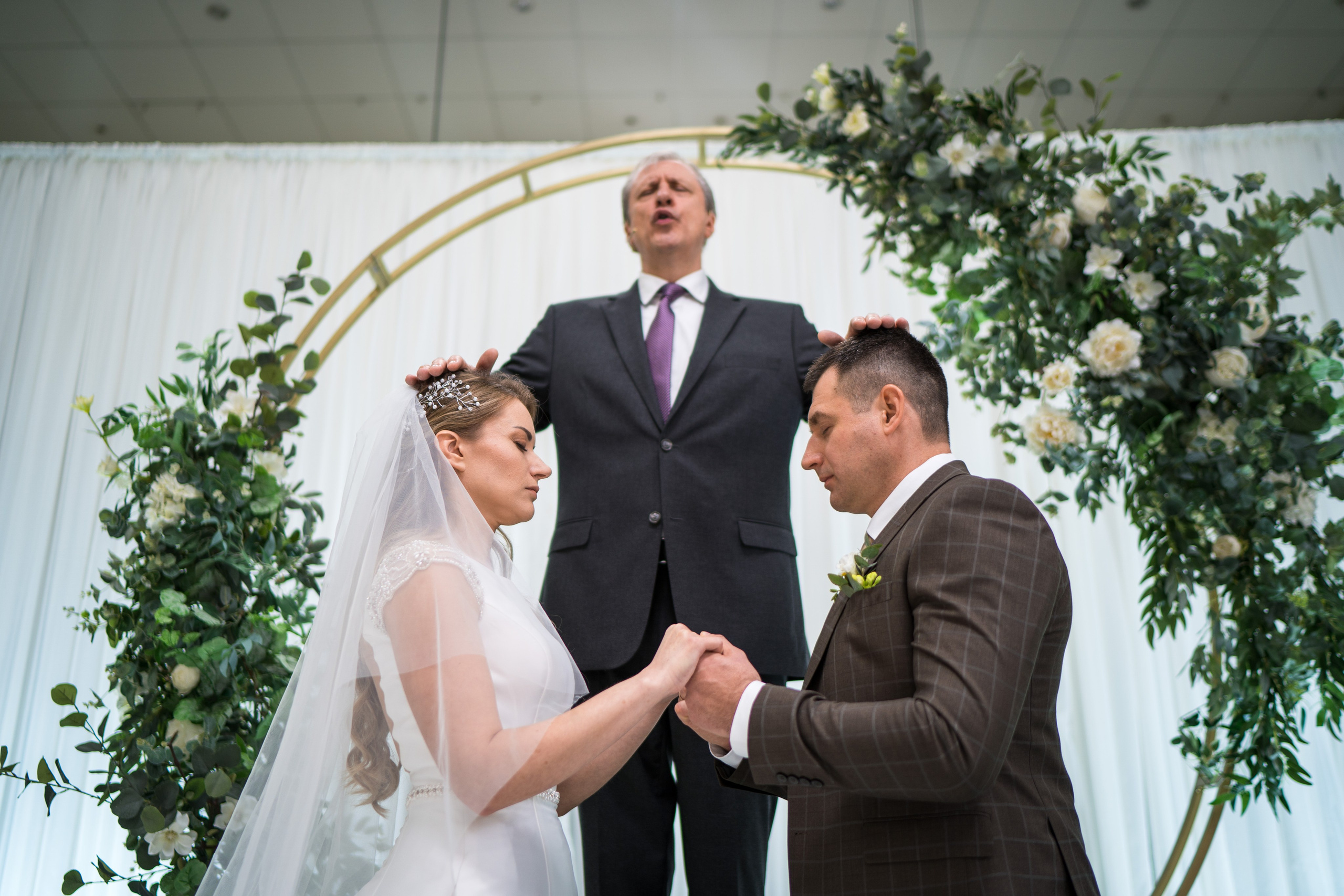 Фотосъемка венчания в Москве. Каталожная и промышленная съемка в Москве Александр Плонский