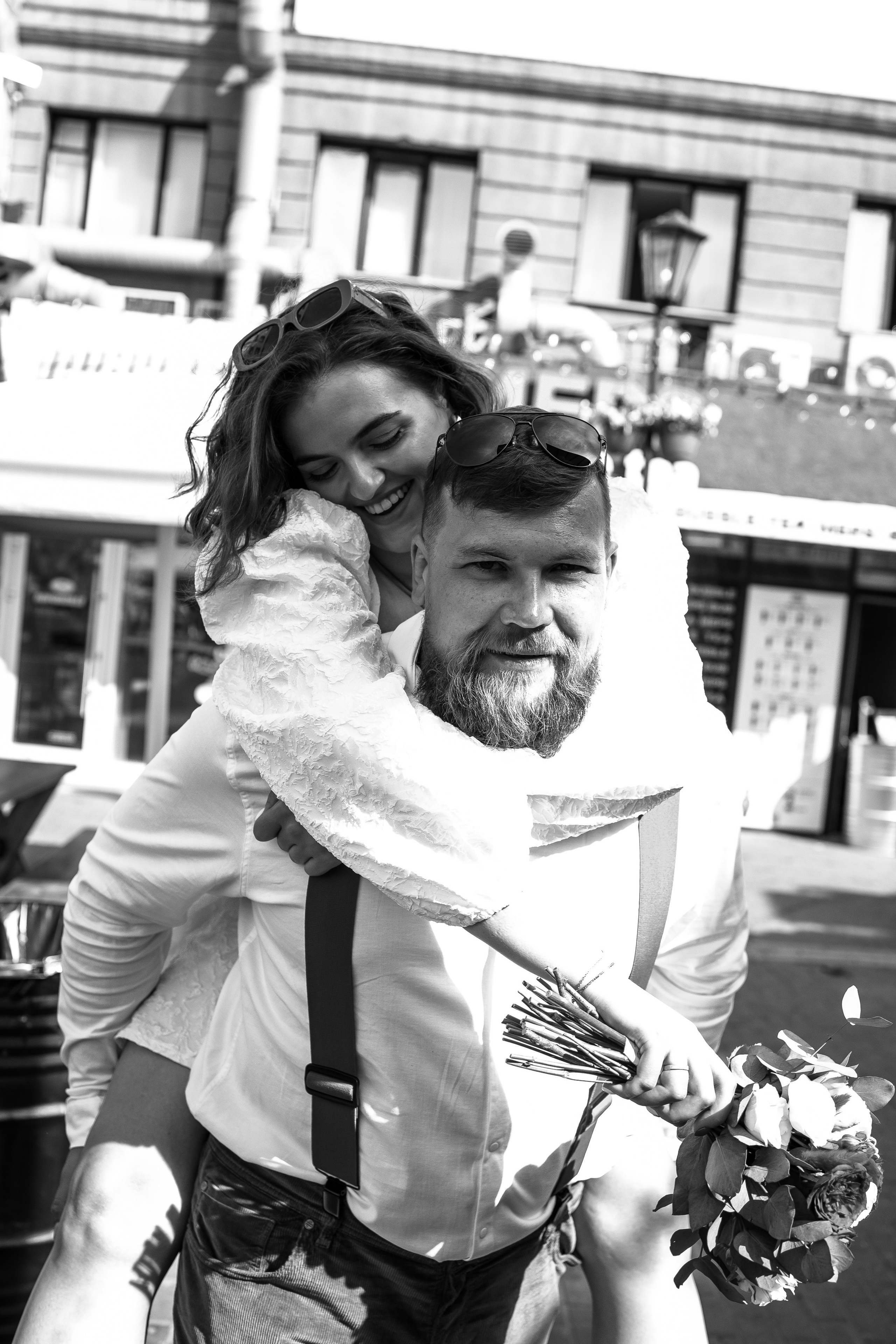 Руслан и Вера (прогулка по центру). Фотограф Новосибирск