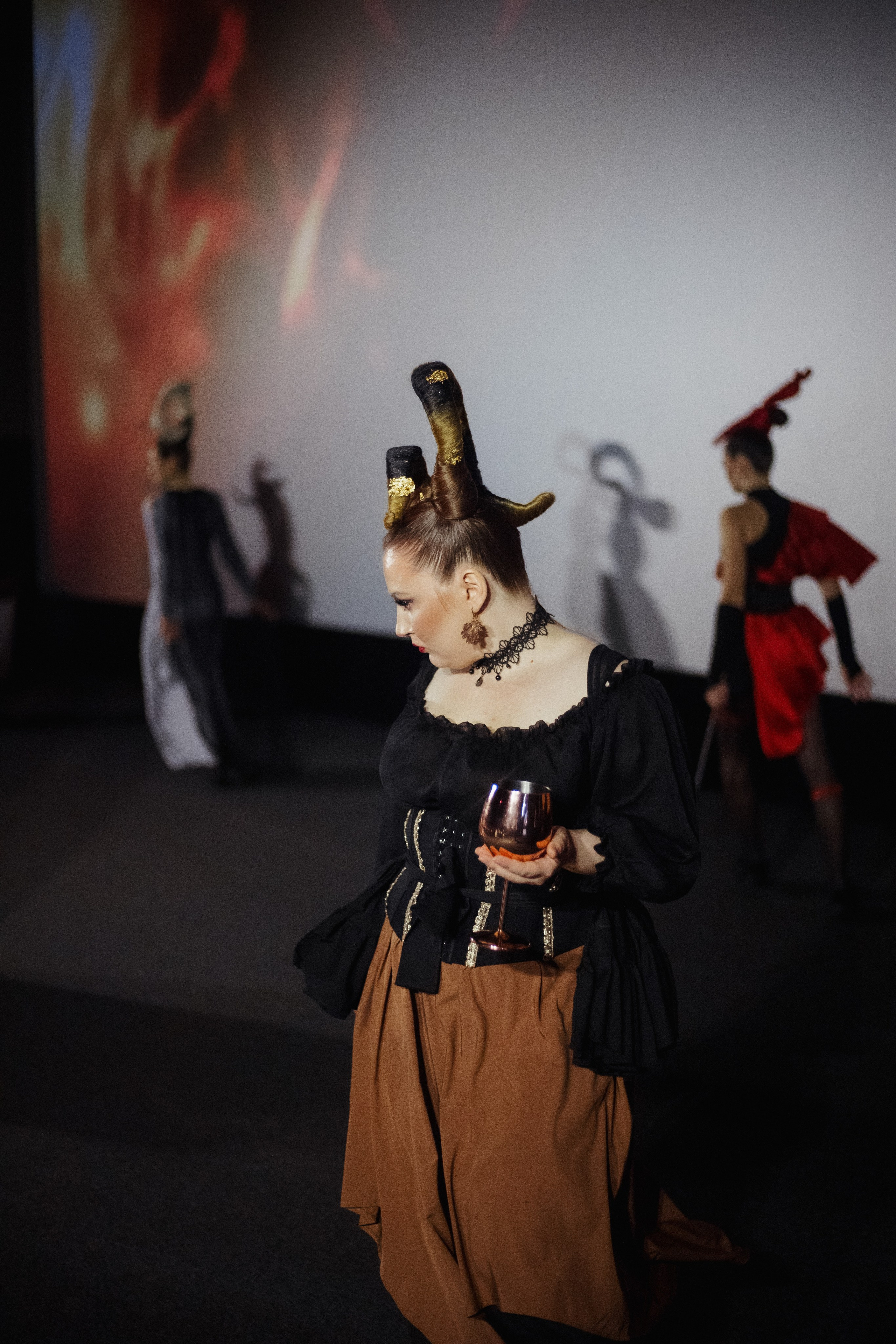 ФЭШН КОНФА. СВОИ. ФОТООТЧЕТЫ-СОБЫТИЯ-МЕСТА