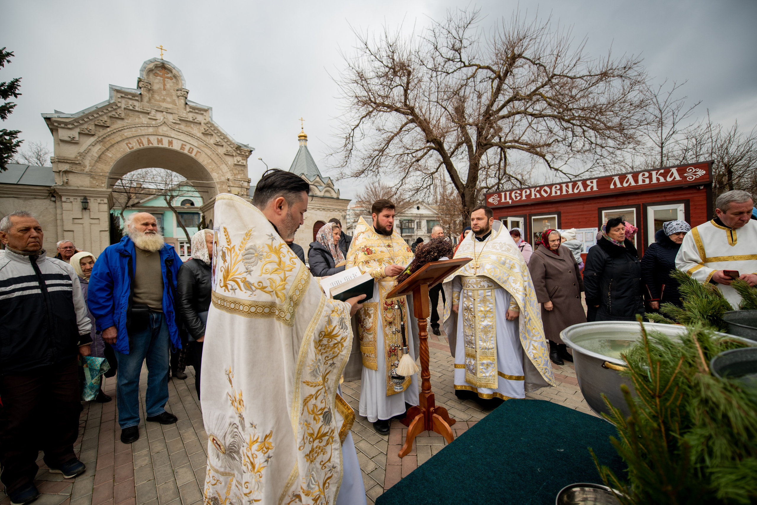 Крещение 18.01.2023. Семейный и свадебный фотограф в Феодосии и Коктебеле