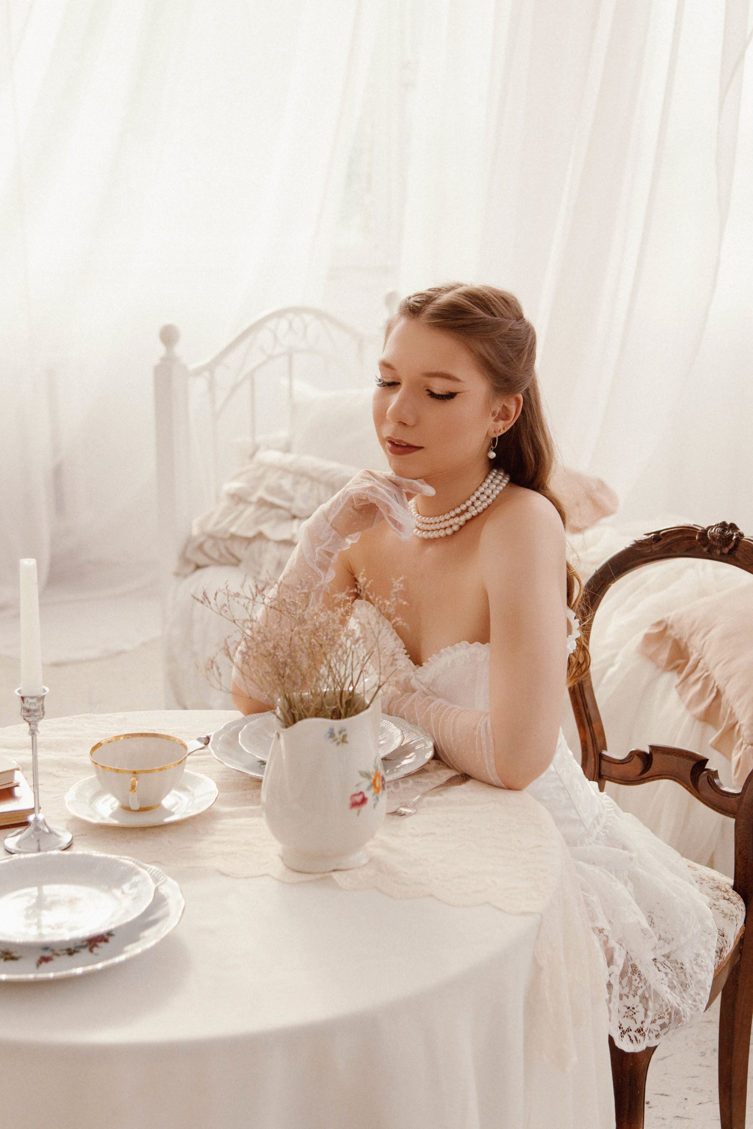 Марина. Фотосессия в студии, винтаж, женская съемка. Фотограф Ксения Третьякова, Санкт-Петербург