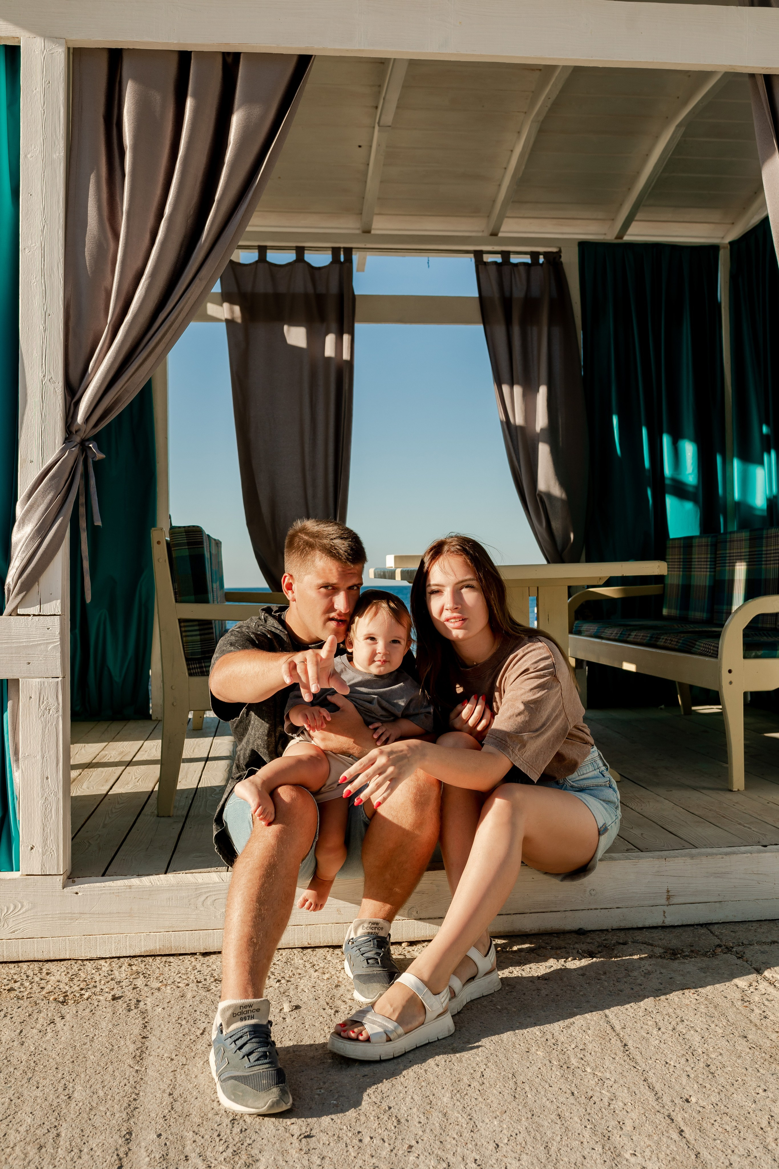 Анна с мужем и дочерью. Фотограф в Геленджике, Архипо-Осиповке, Абрау-Дюрсо, Кринице Виктория