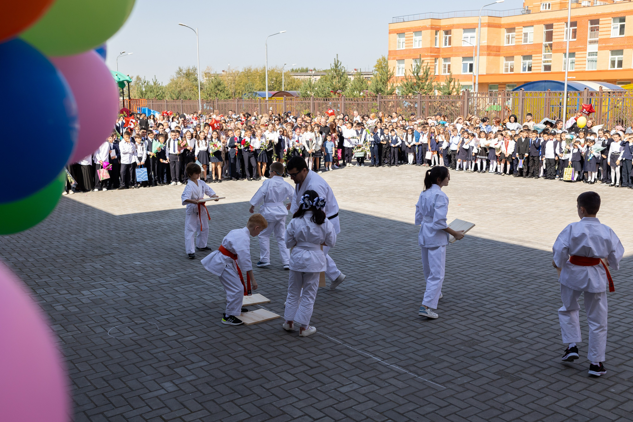 Линейка 1 сентября. Профессиональный Фотограф в Москве Андрей Славнов