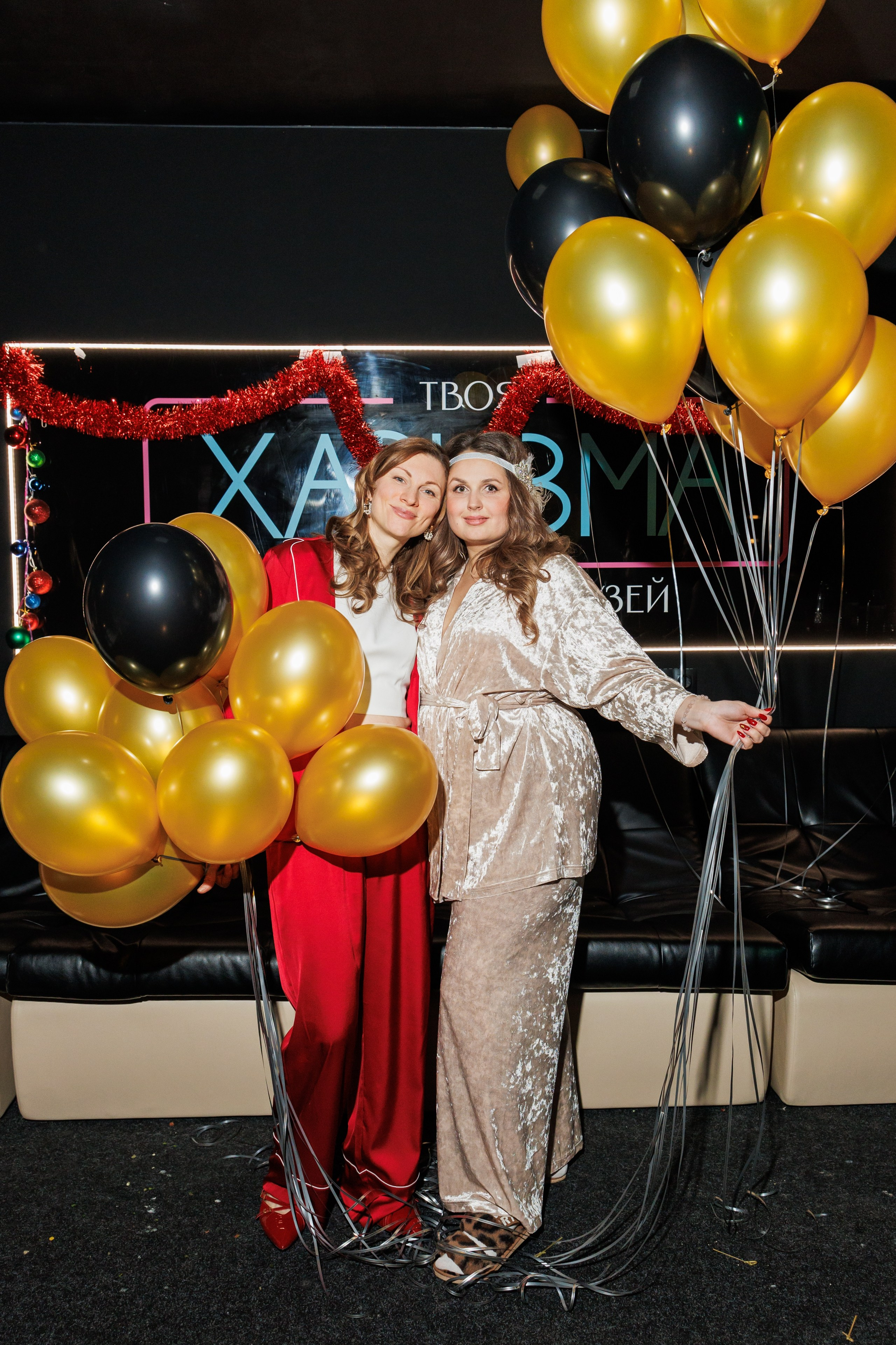 Вечеринка в караоке. Фотограф в Москве Дмитрий Емельянов