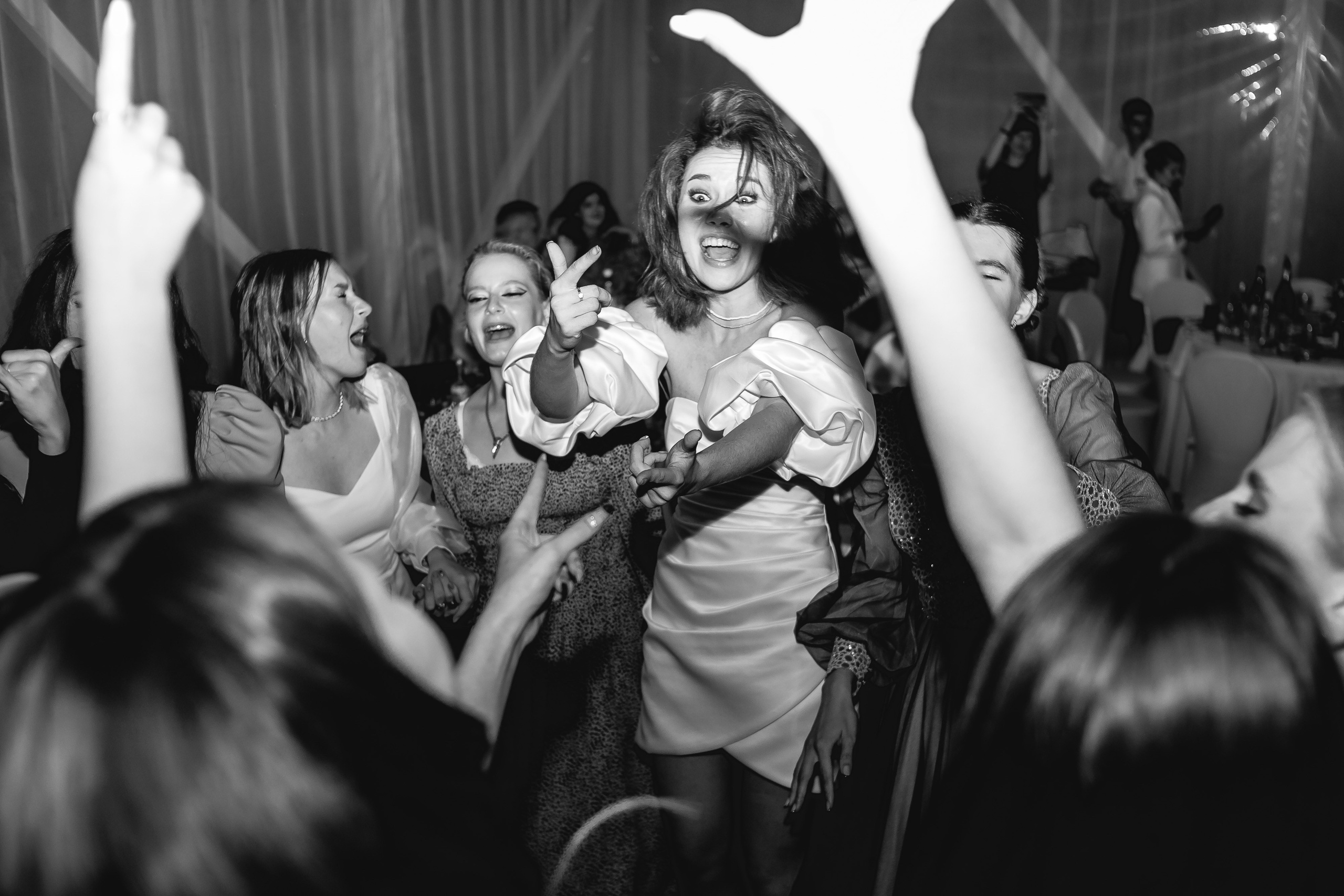 Выпускной. Креативный и женский Фотограф Омске Наталья Лебедева