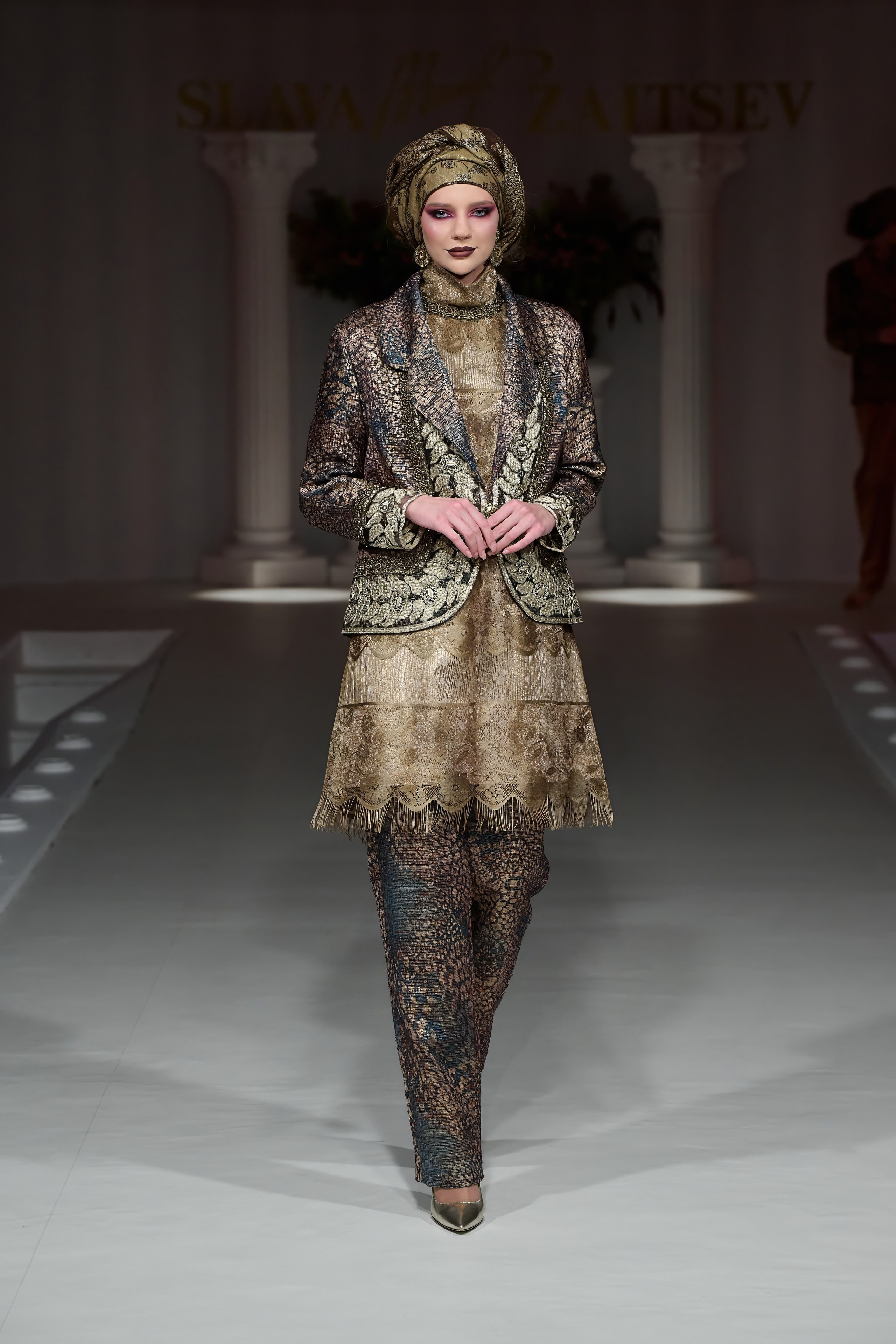 Slava&Yegor Zaitsevs. Показ-спектакль «Воспоминание». 21 июня 2025. Дима Бабушкин. Фотограф. Подиум. Репортаж. Творчество. Дорого