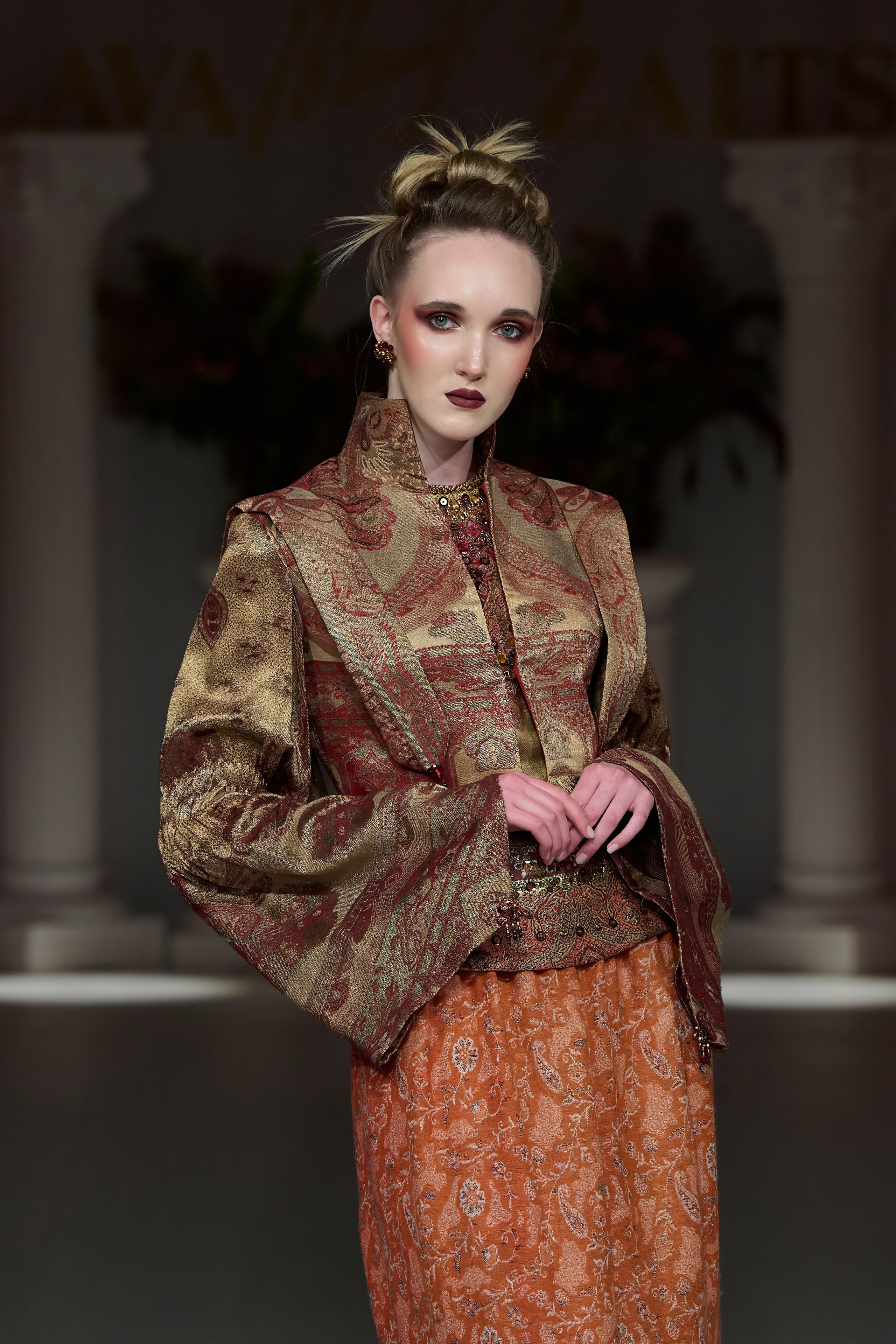 Slava&Yegor Zaitsevs. Показ-спектакль «Воспоминание». 21 июня 2025. Дима Бабушкин. Фотограф. Подиум. Репортаж. Творчество. Дорого