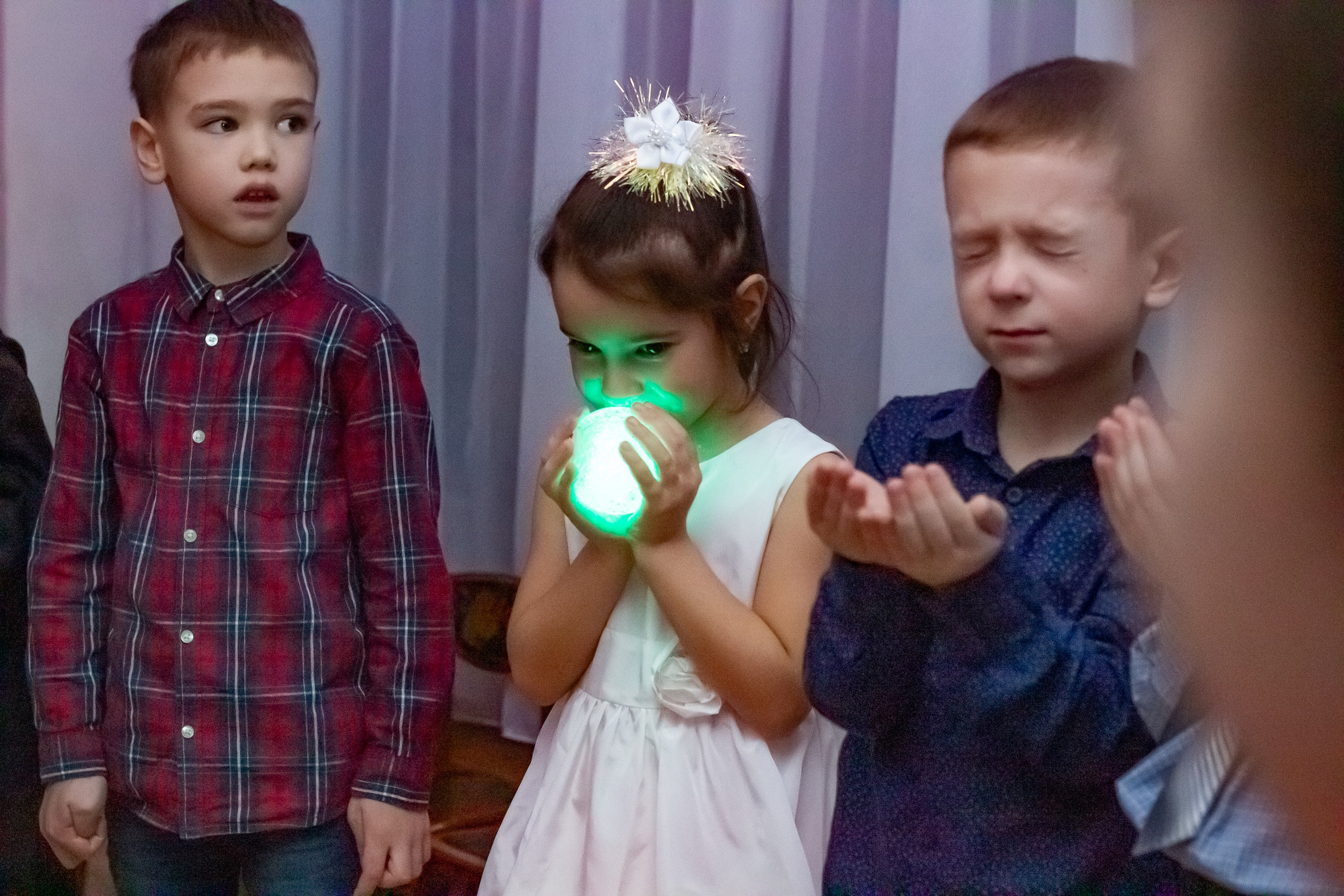 Новогодний утренник. Фотограф Великий Новгород Татьяна Чиглинцева