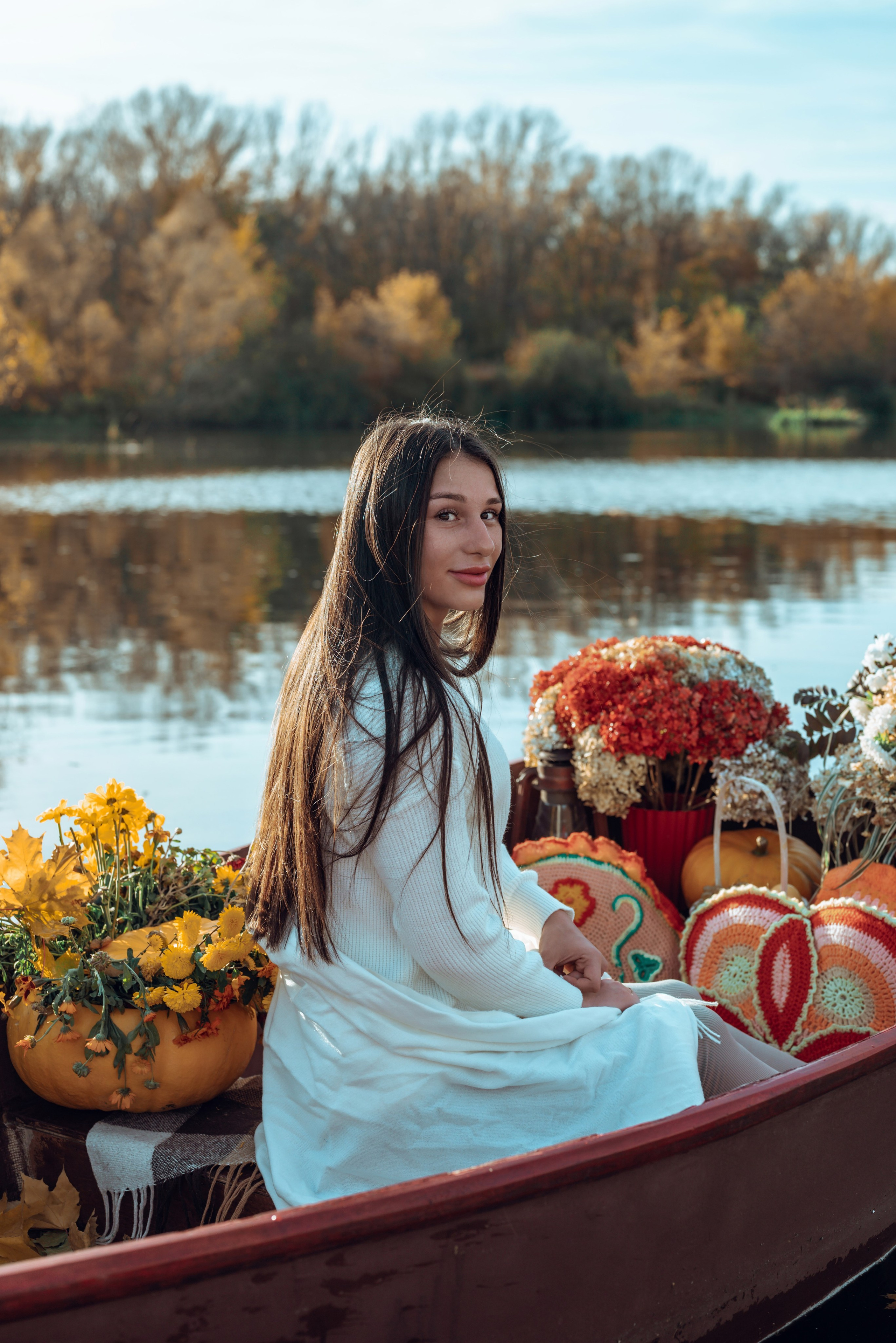 Фотопроект с осенней лодкой. Фотограф в городе Салават