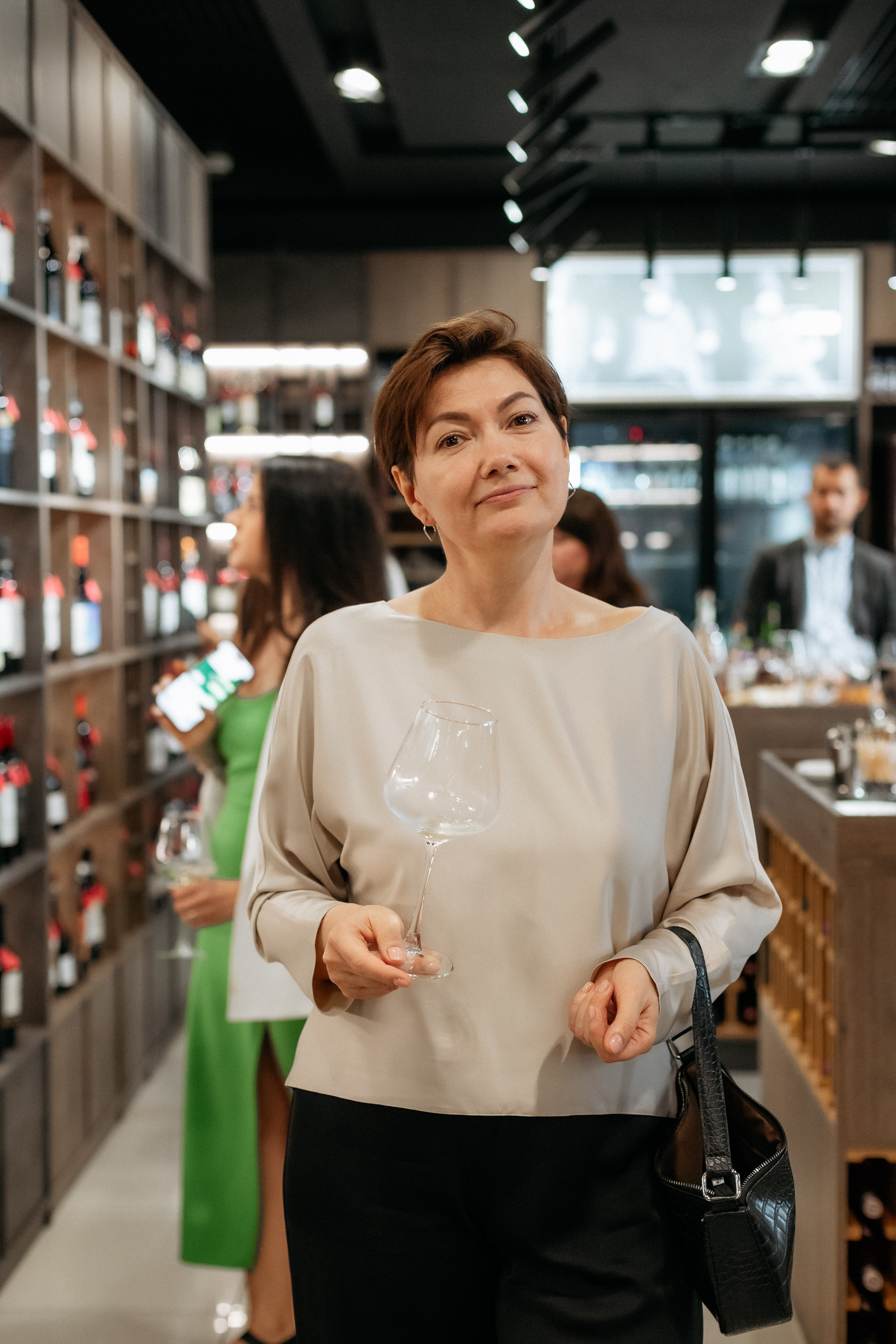 BY SIMPLE ВИНОТЕКА — ОТКРЫТИЕ. СВОИ. ФОТООТЧЕТЫ-СОБЫТИЯ-МЕСТА