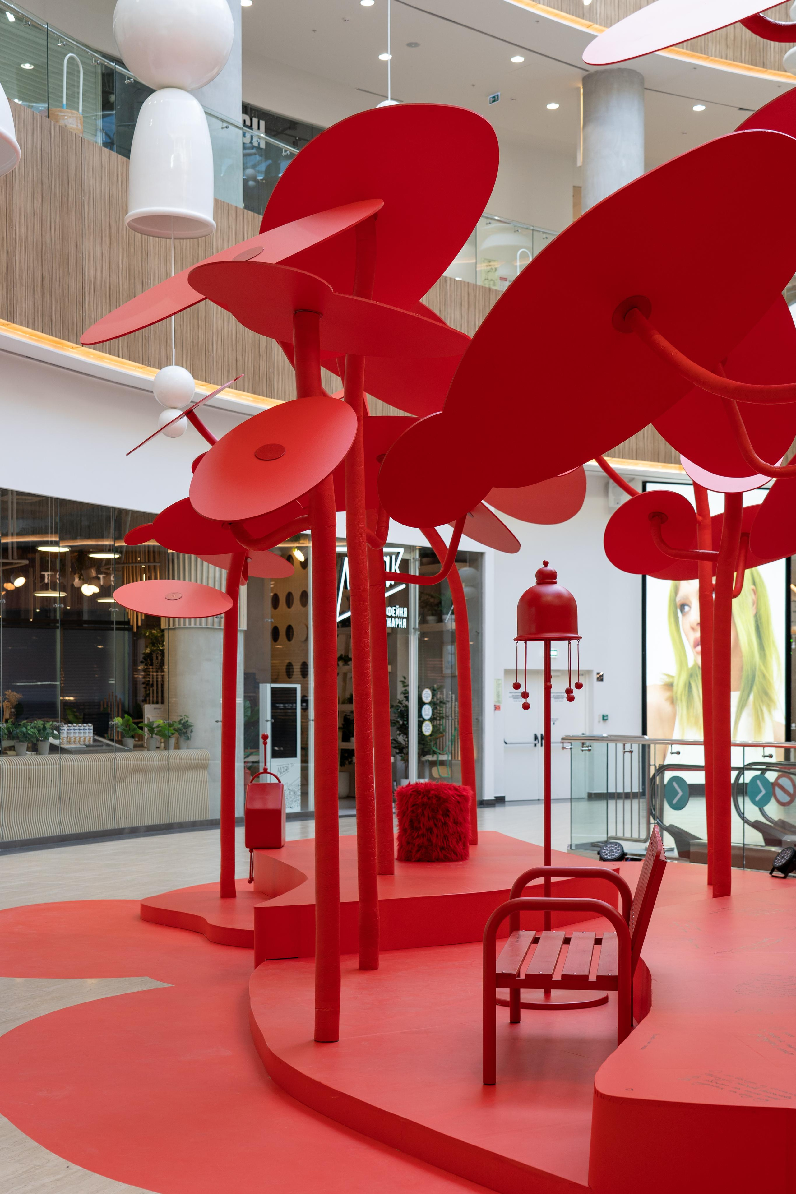 Red forest. Photographer & Videographer based in Ansan, South Korea