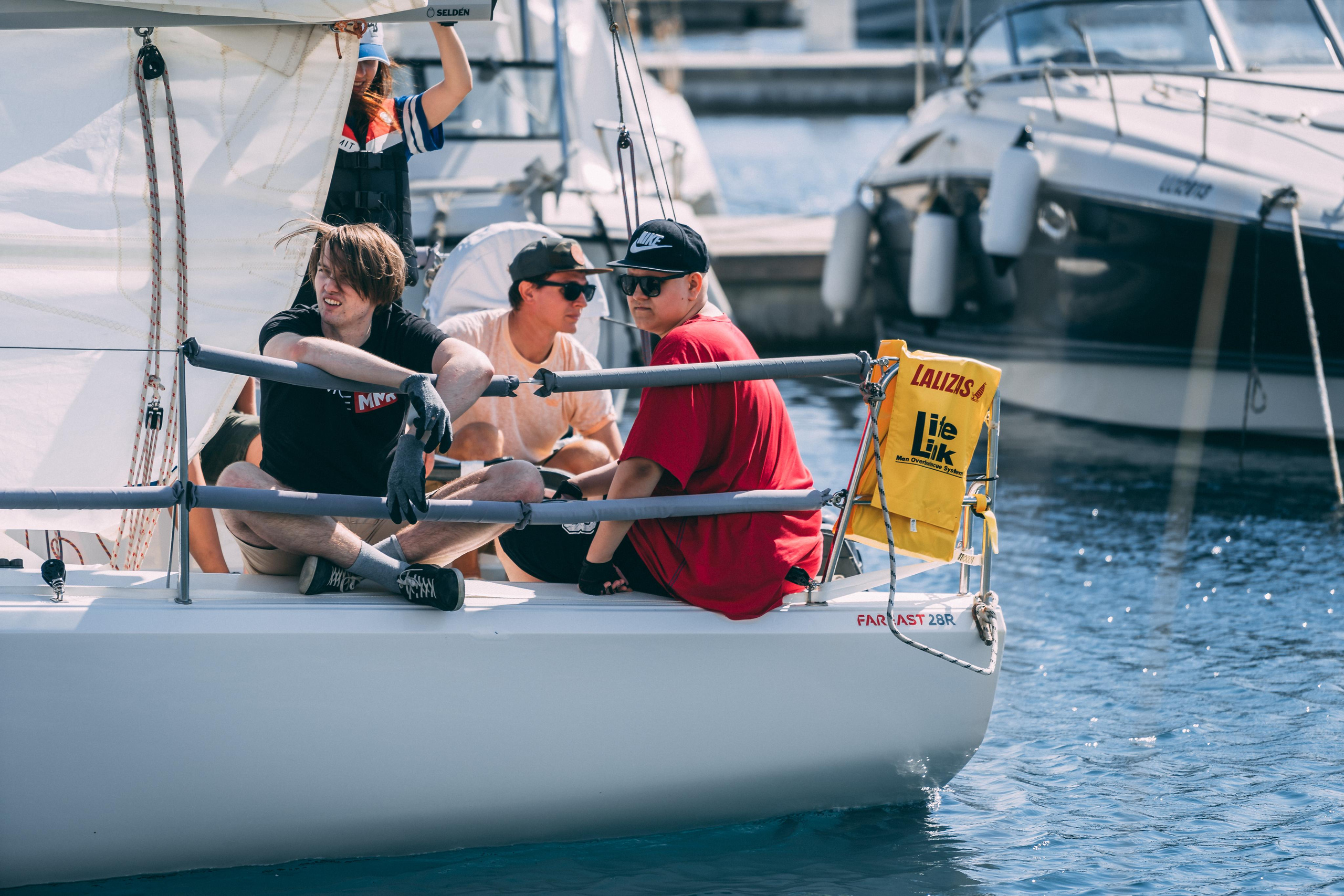 Yacht Corporate. Photographer & Videographer based in Ansan, South Korea