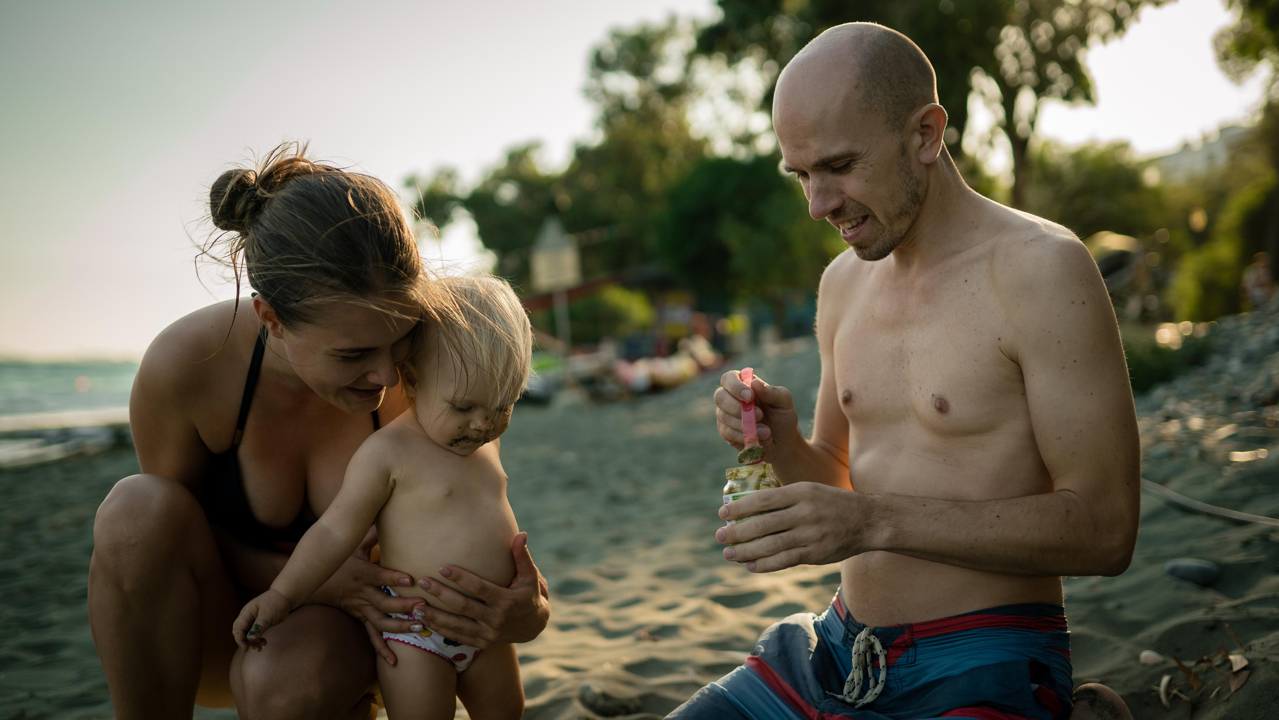 Dasha & Tolya. Photographer & Videographer based in Ansan, South Korea