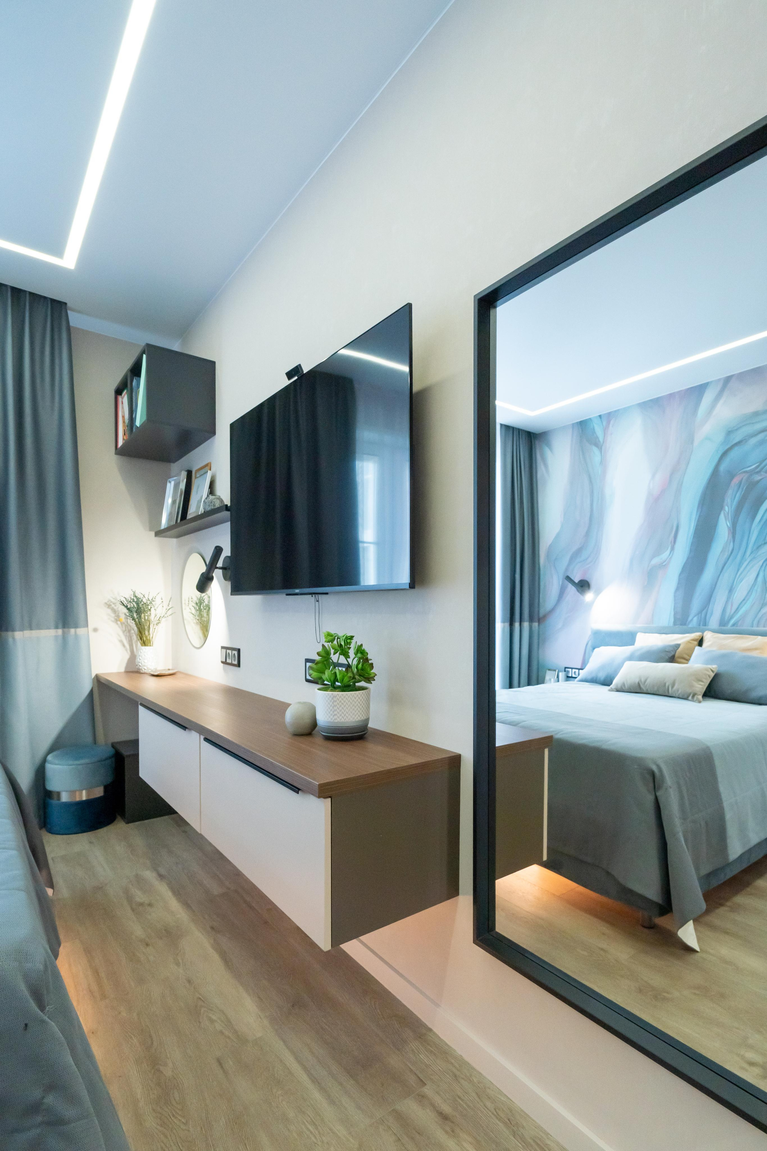 Rudenko flat. Photographer & Videographer based in Ansan, South Korea