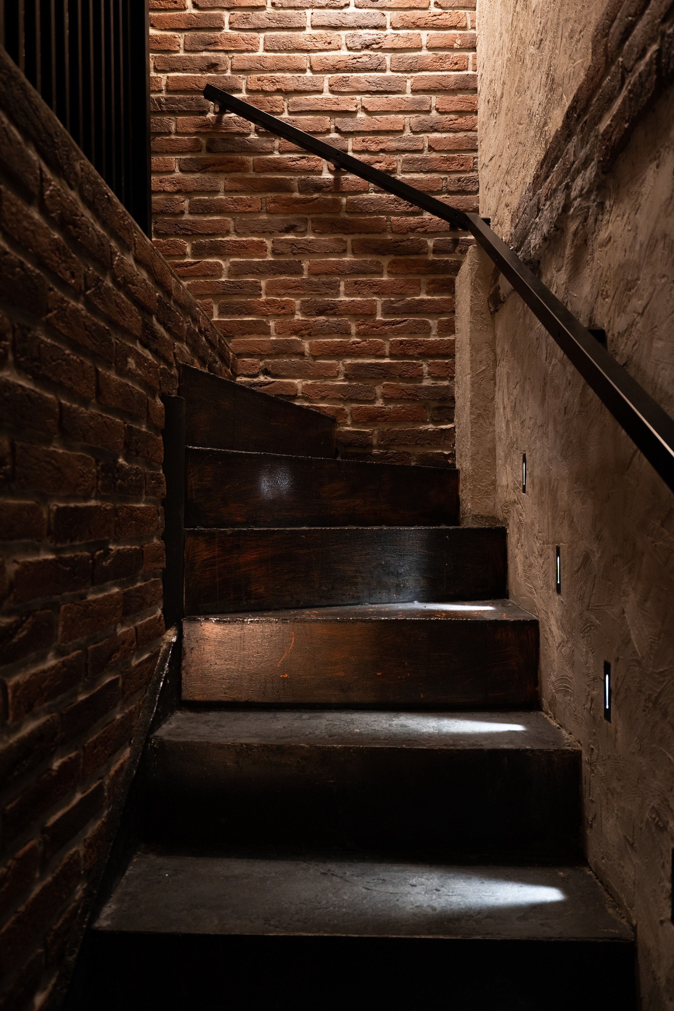 Pitier bar. Photographer & Videographer based in Ansan, South Korea