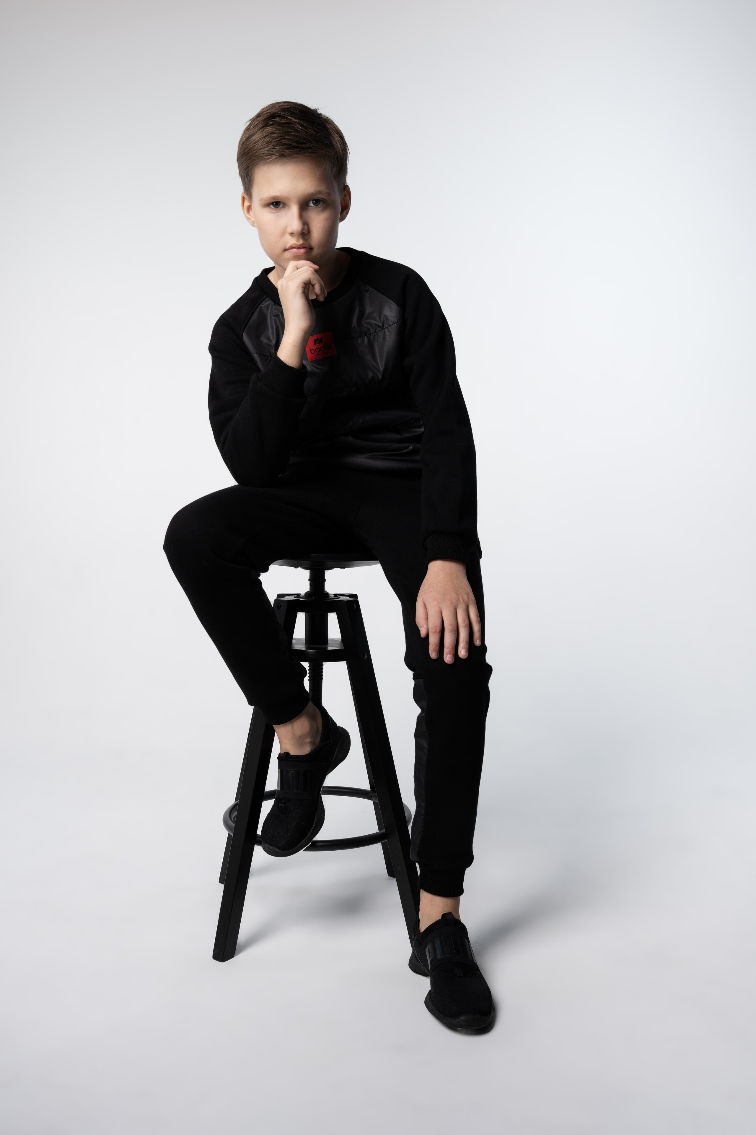 Nikita M. Photographer & Videographer based in Ansan, South Korea