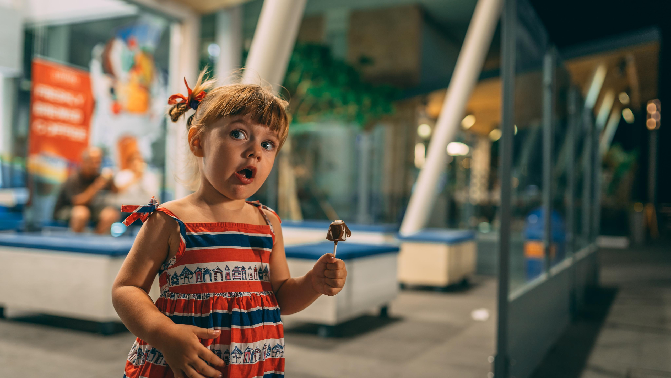 Elena with daughter. Photographer & Videographer based in Ansan, South Korea