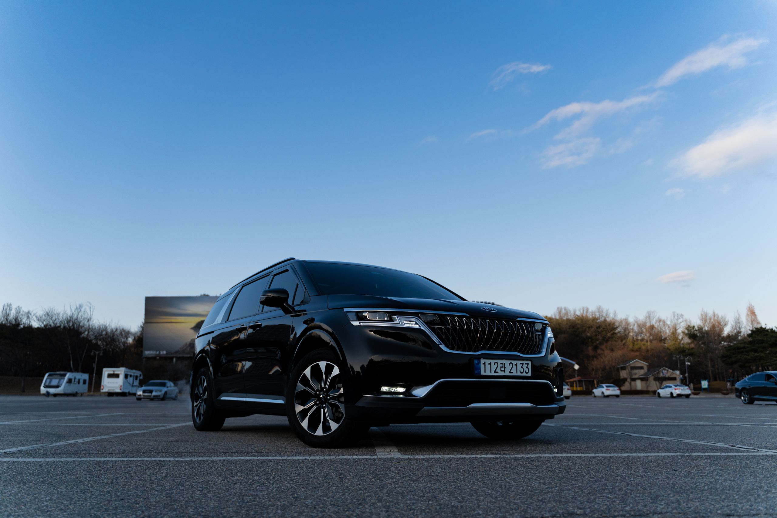 KIA carnival. Photographer & Videographer based in Ansan, South Korea