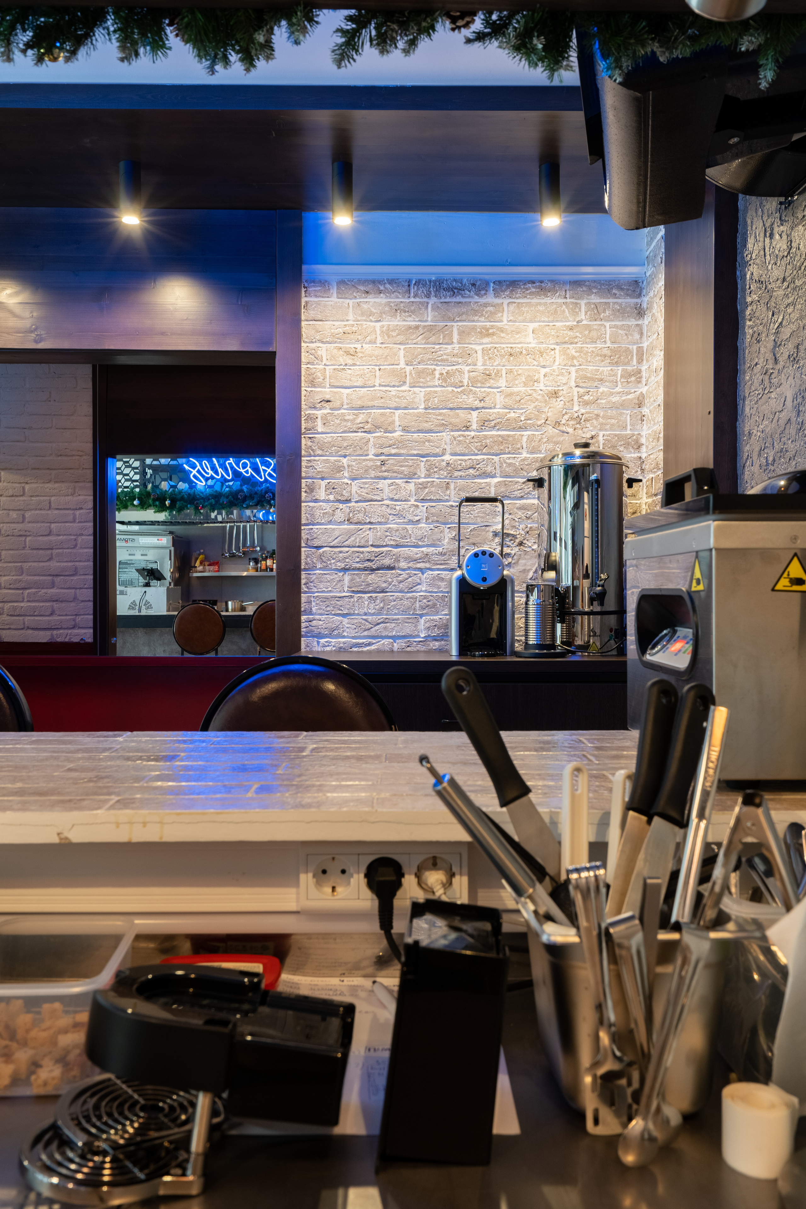 Pitier bar. Photographer & Videographer based in Ansan, South Korea