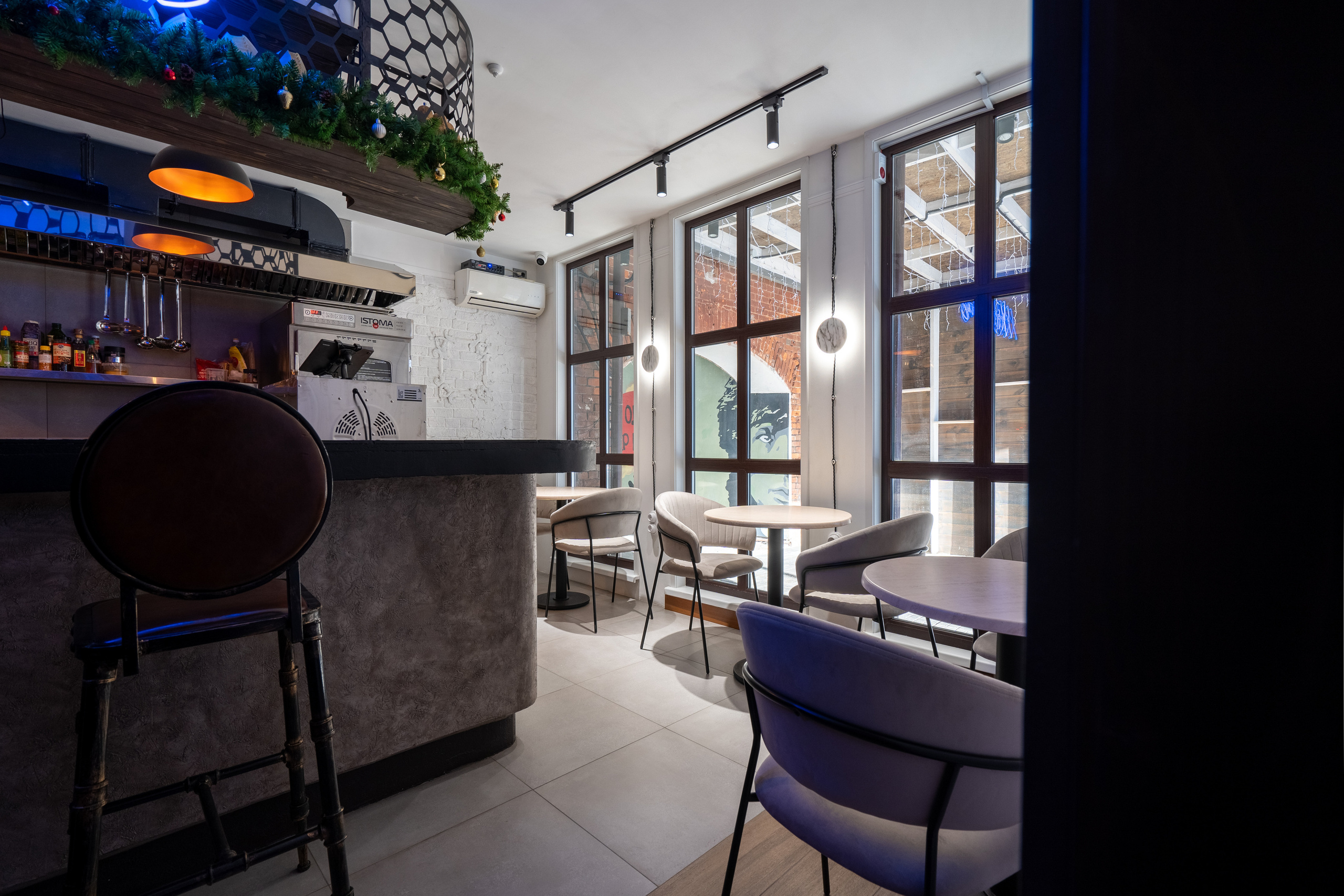 Pitier bar. Photographer & Videographer based in Ansan, South Korea