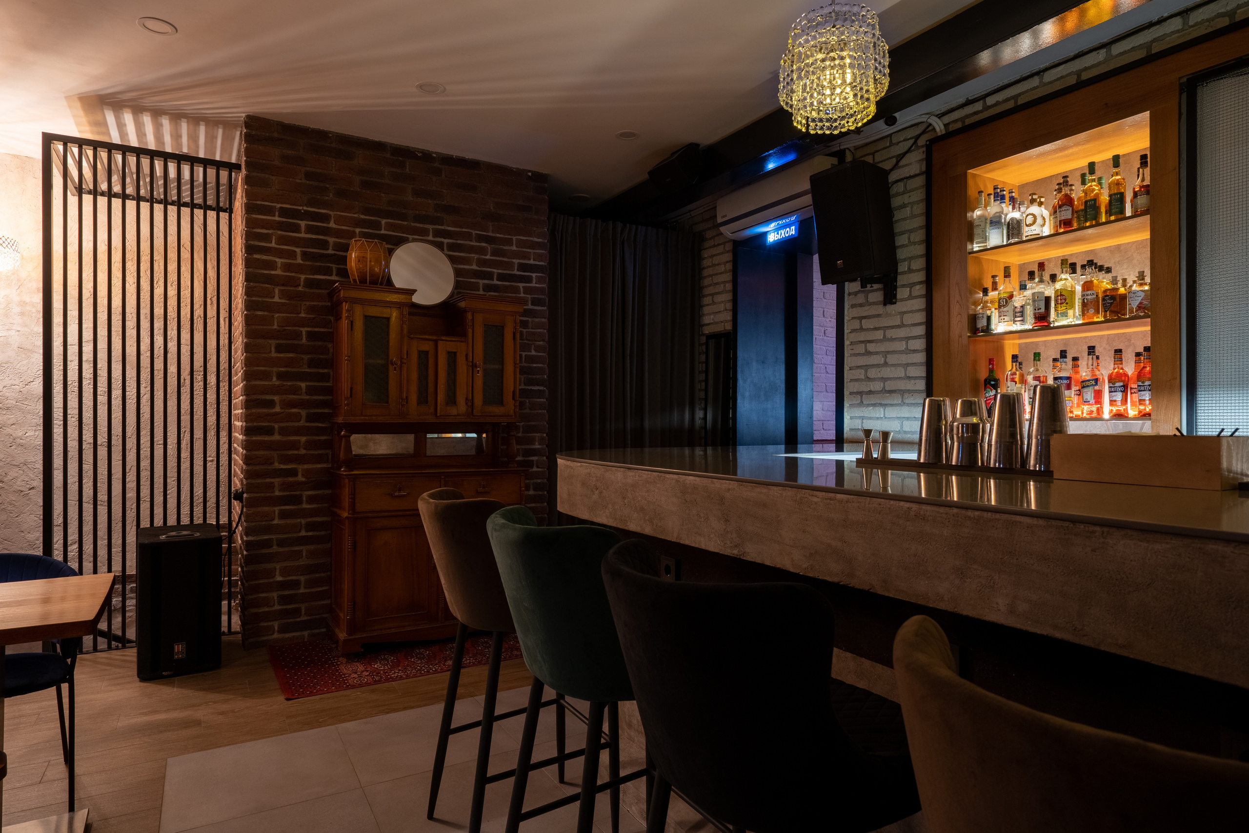 Pitier bar. Photographer & Videographer based in Ansan, South Korea